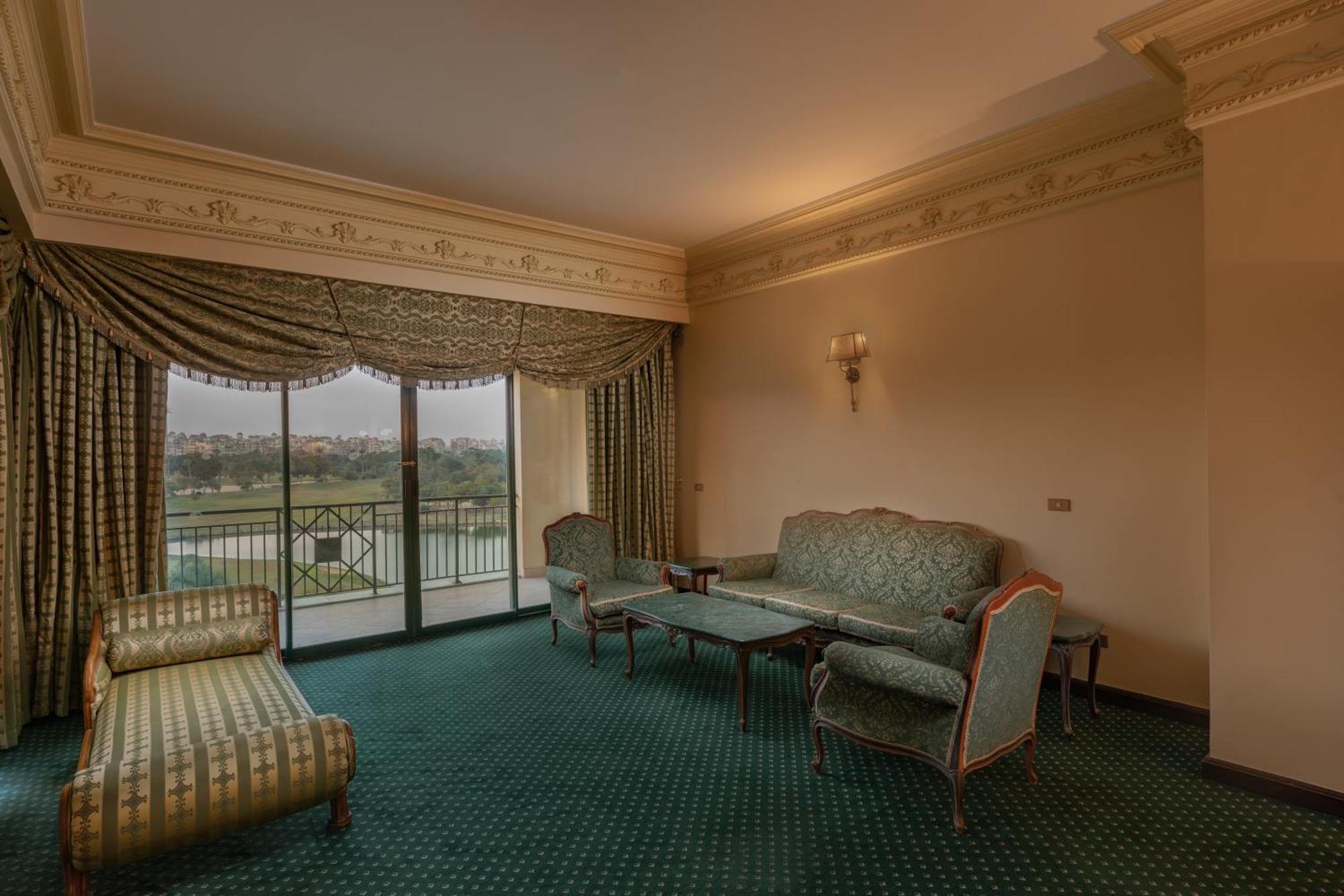 Hilton Pyramids Golf 5* 6th of October City