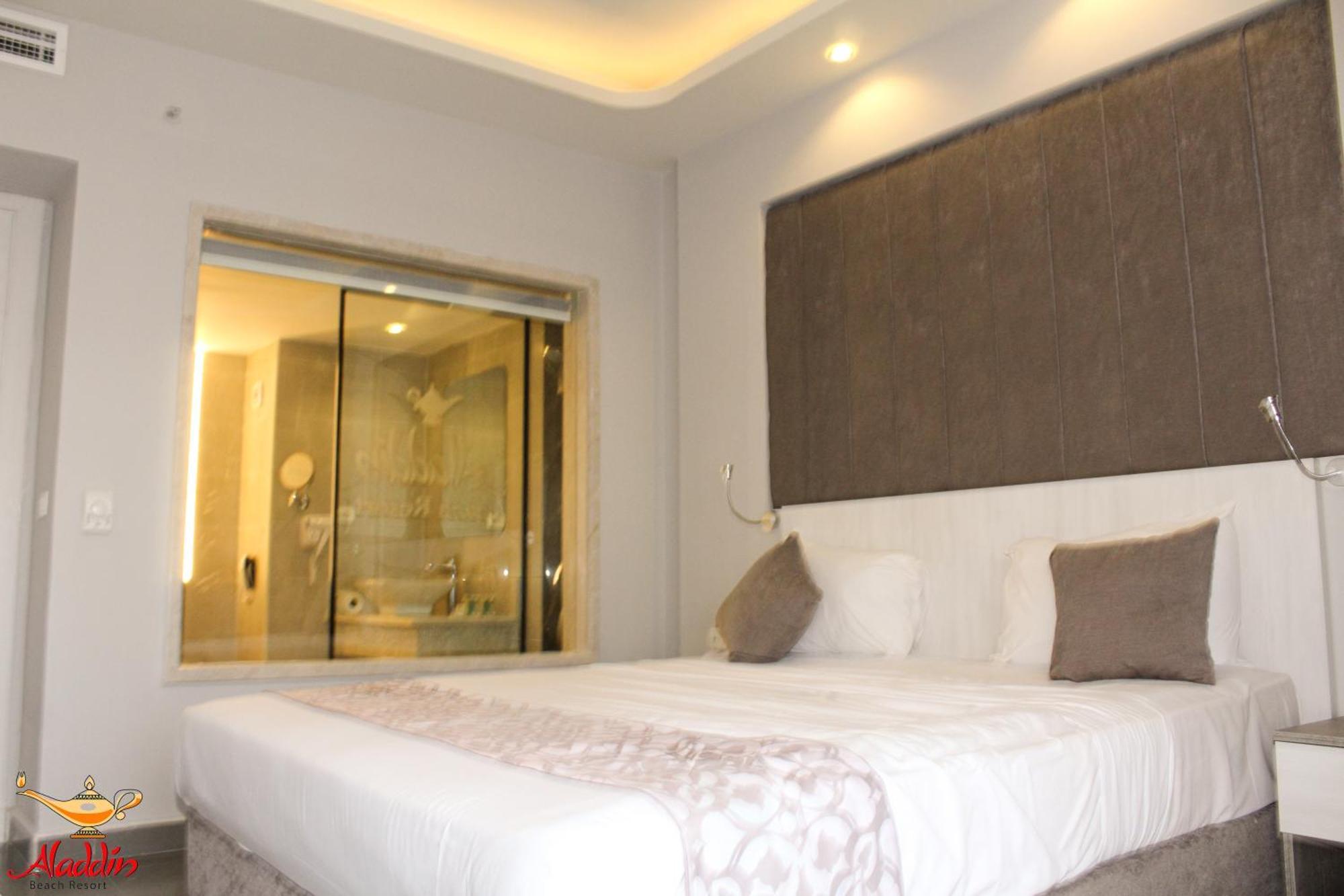 Aladdin Resort 4*