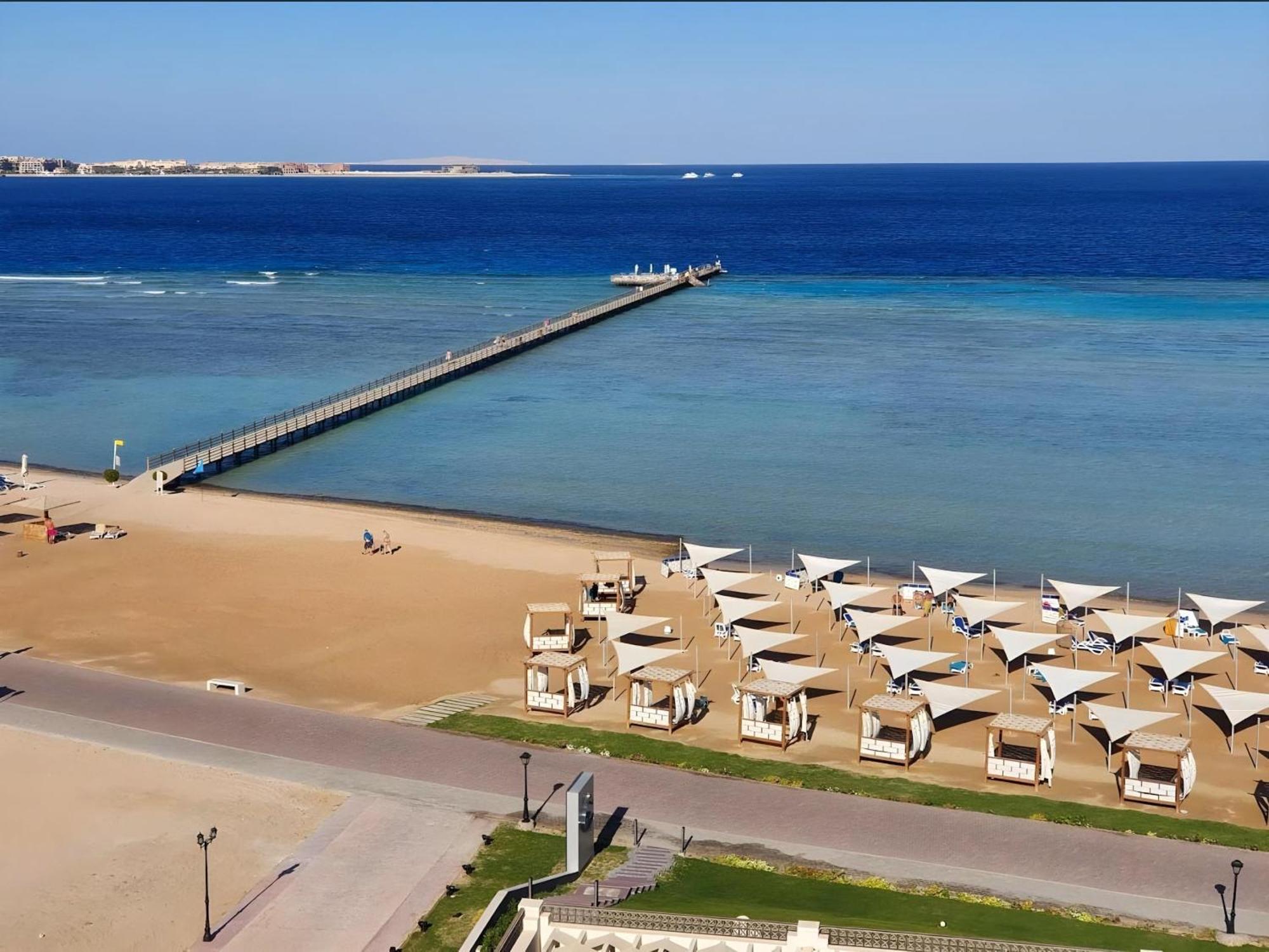 Luxury Beachfront Studio- Foreign Nationals Only Aparthotel Hurghada