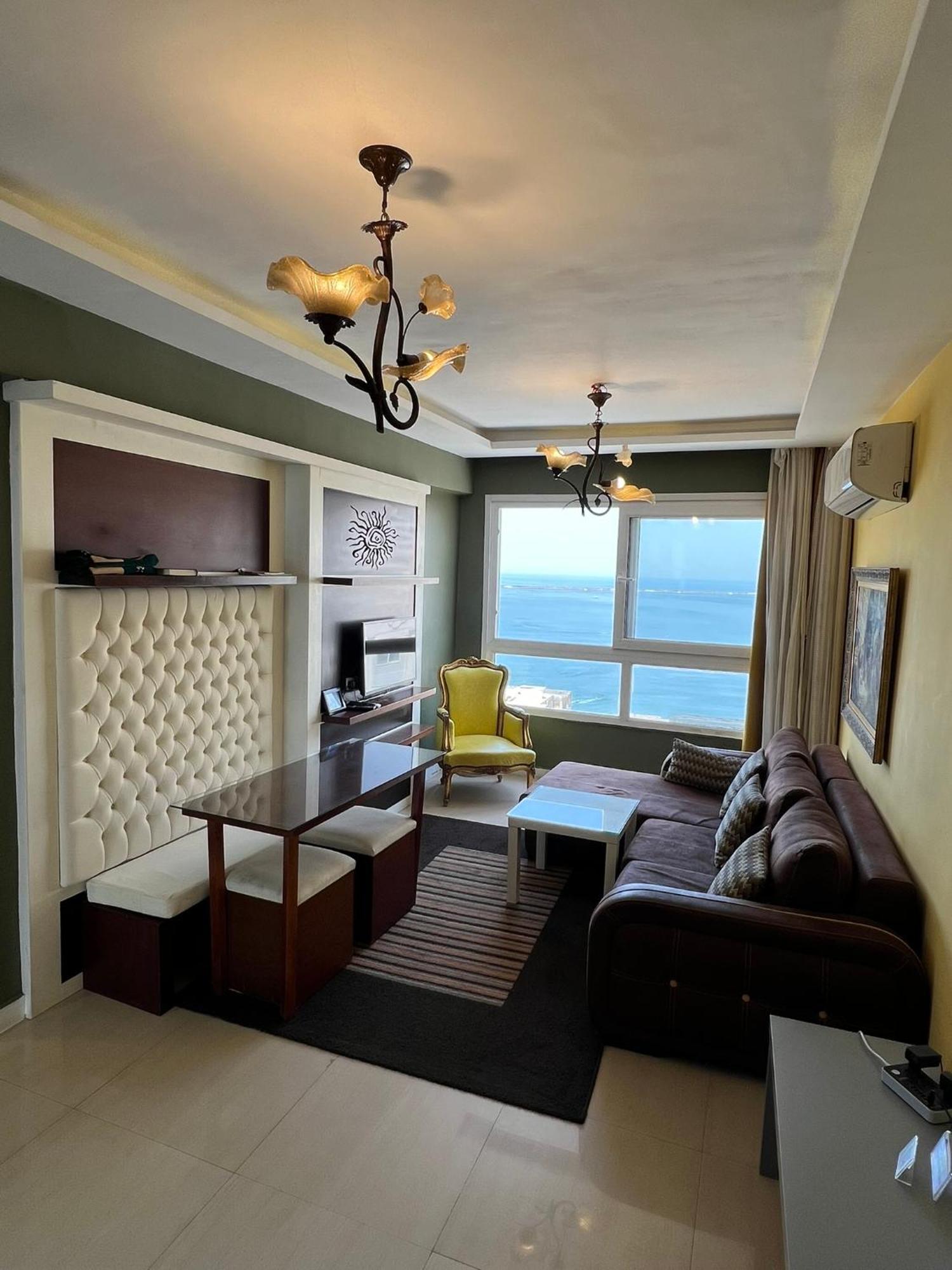 Downtown Sea View * Alexandria