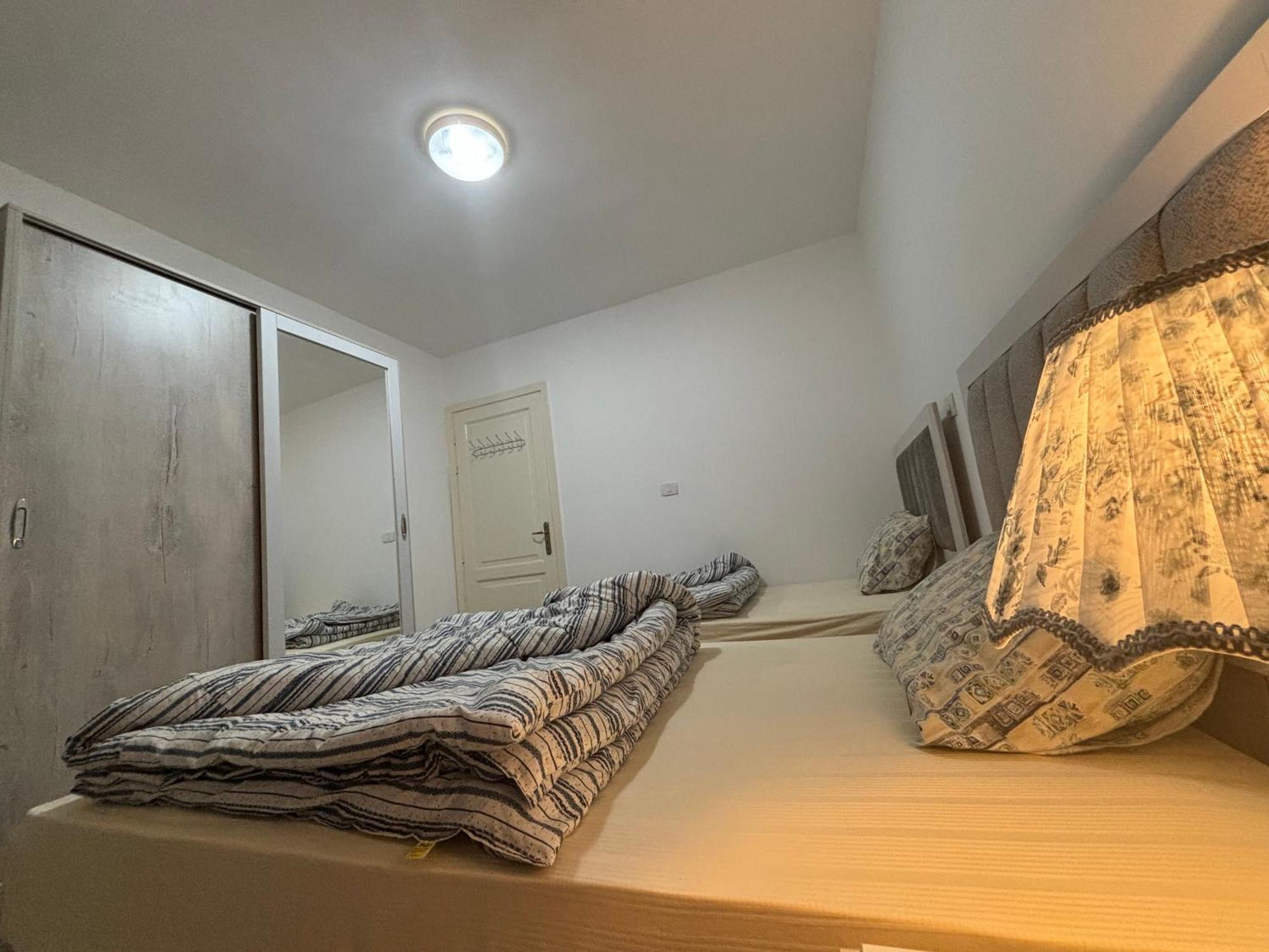 Luxury Inn: 2br Prime Location In B12 Apartment Madinaty