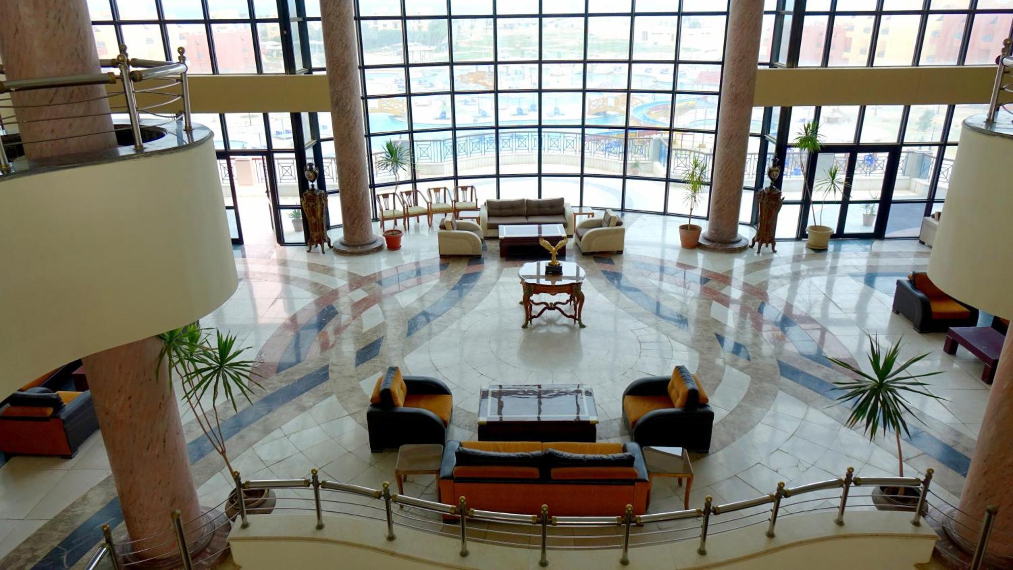 Sinaway Lagoon Aquapark And Spa Hotel