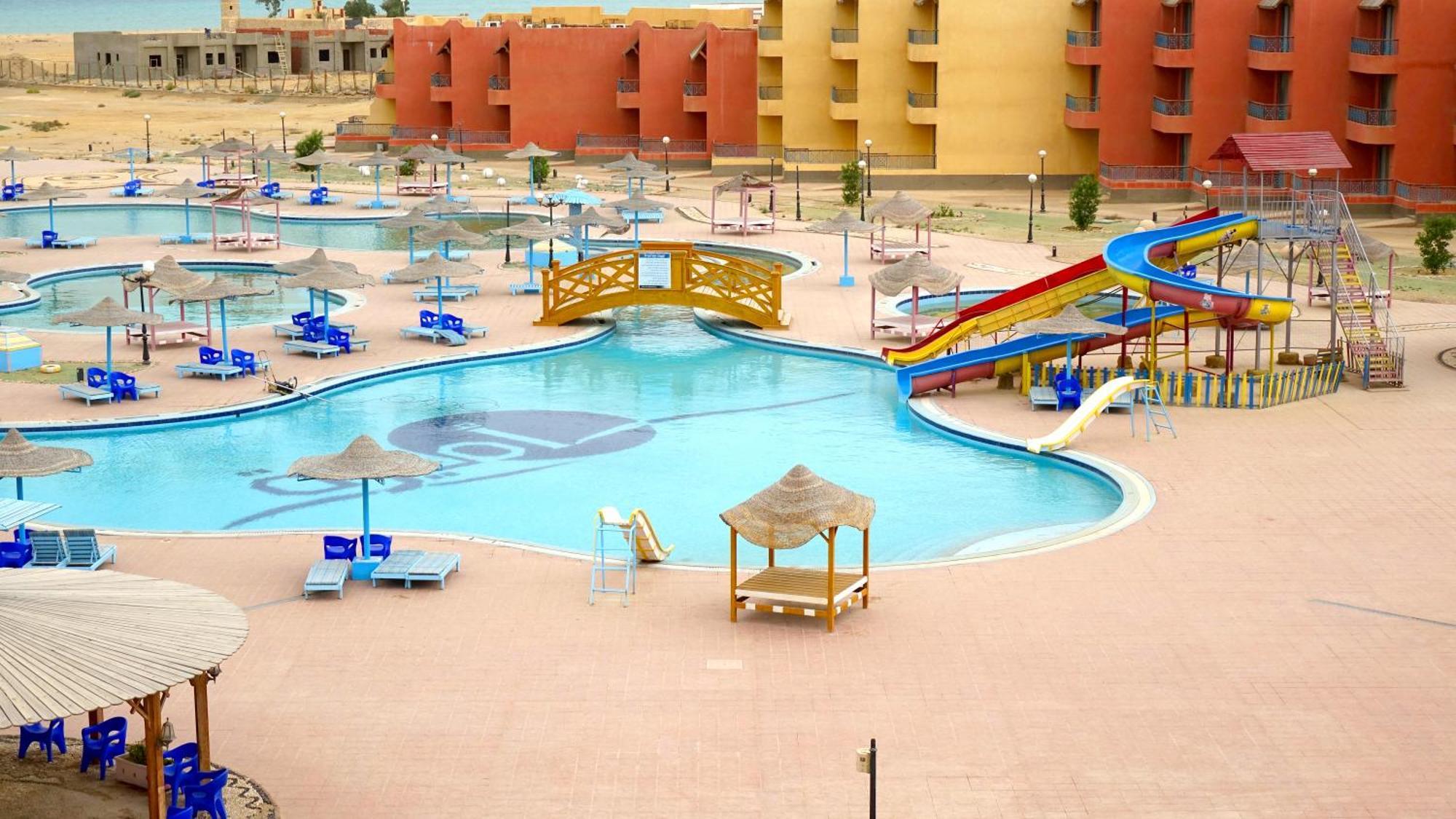 Sinaway Lagoon Aquapark And Spa