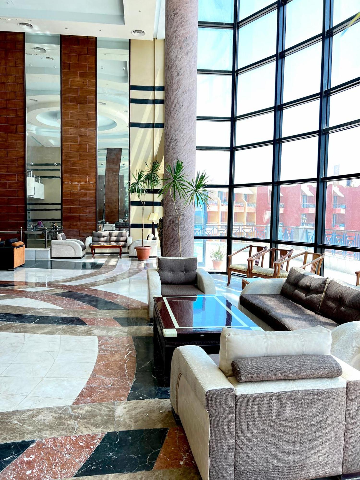 Hotel Sinaway Lagoon Aquapark And Spa 4*