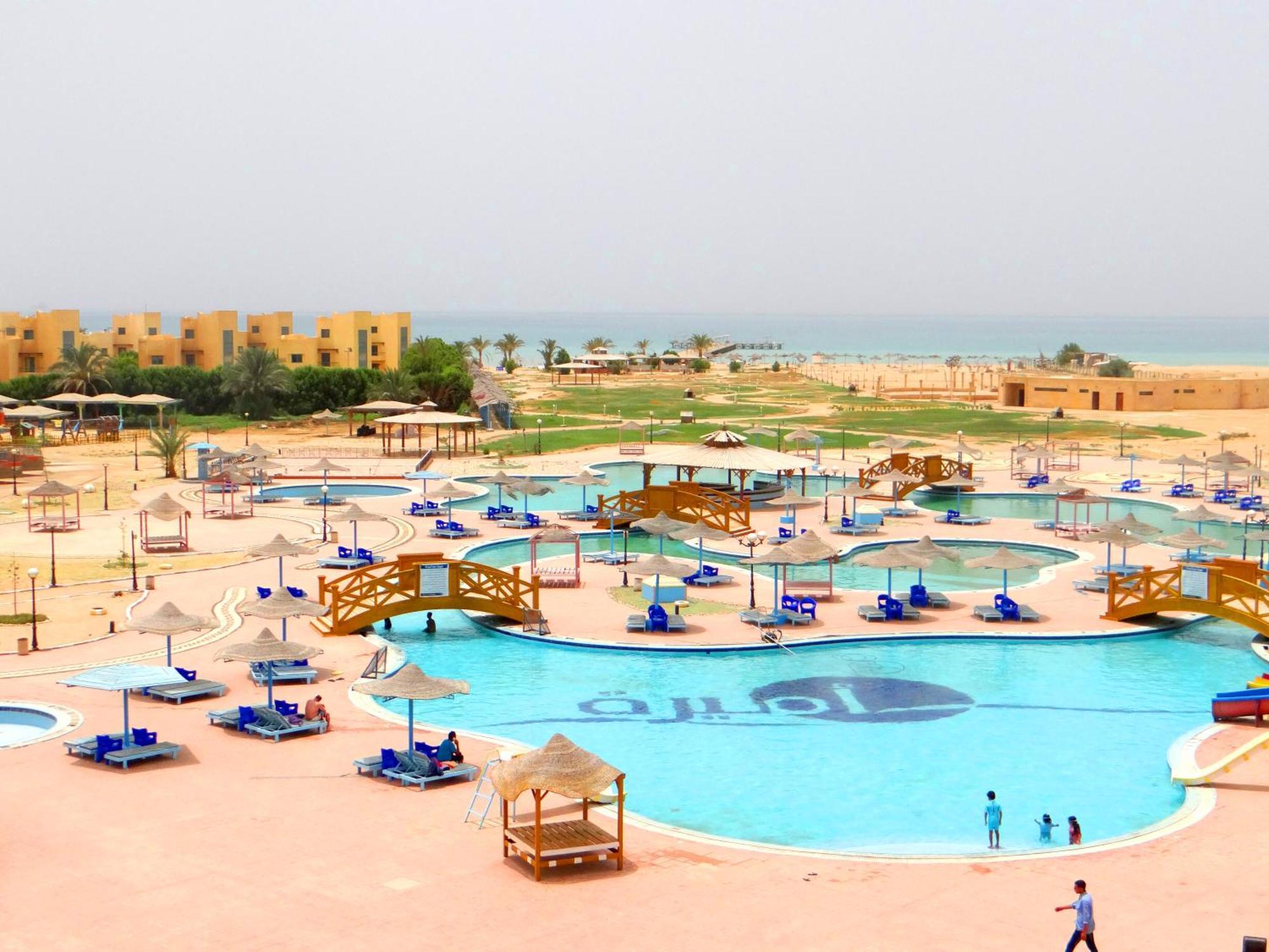Sinaway Lagoon Aquapark And Spa