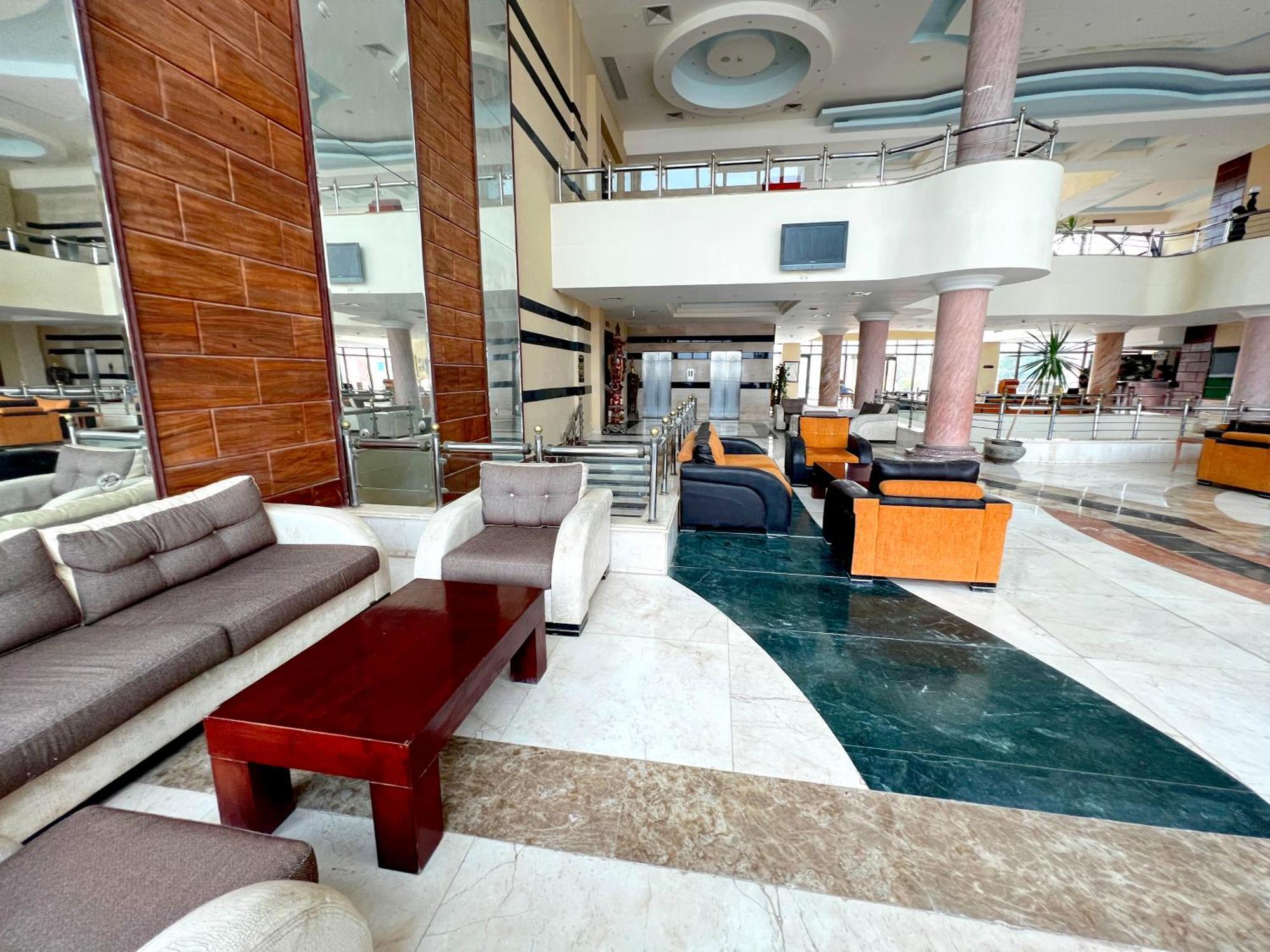 Hotel Sinaway Lagoon Aquapark And Spa 4*