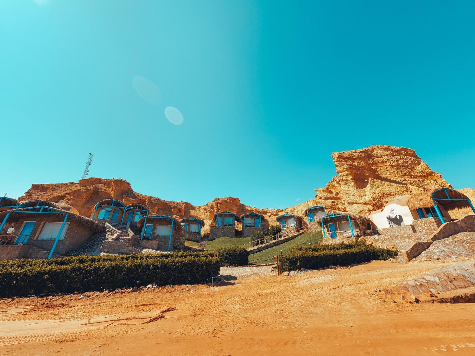New Moon Island Camp Lodge Nuweiba