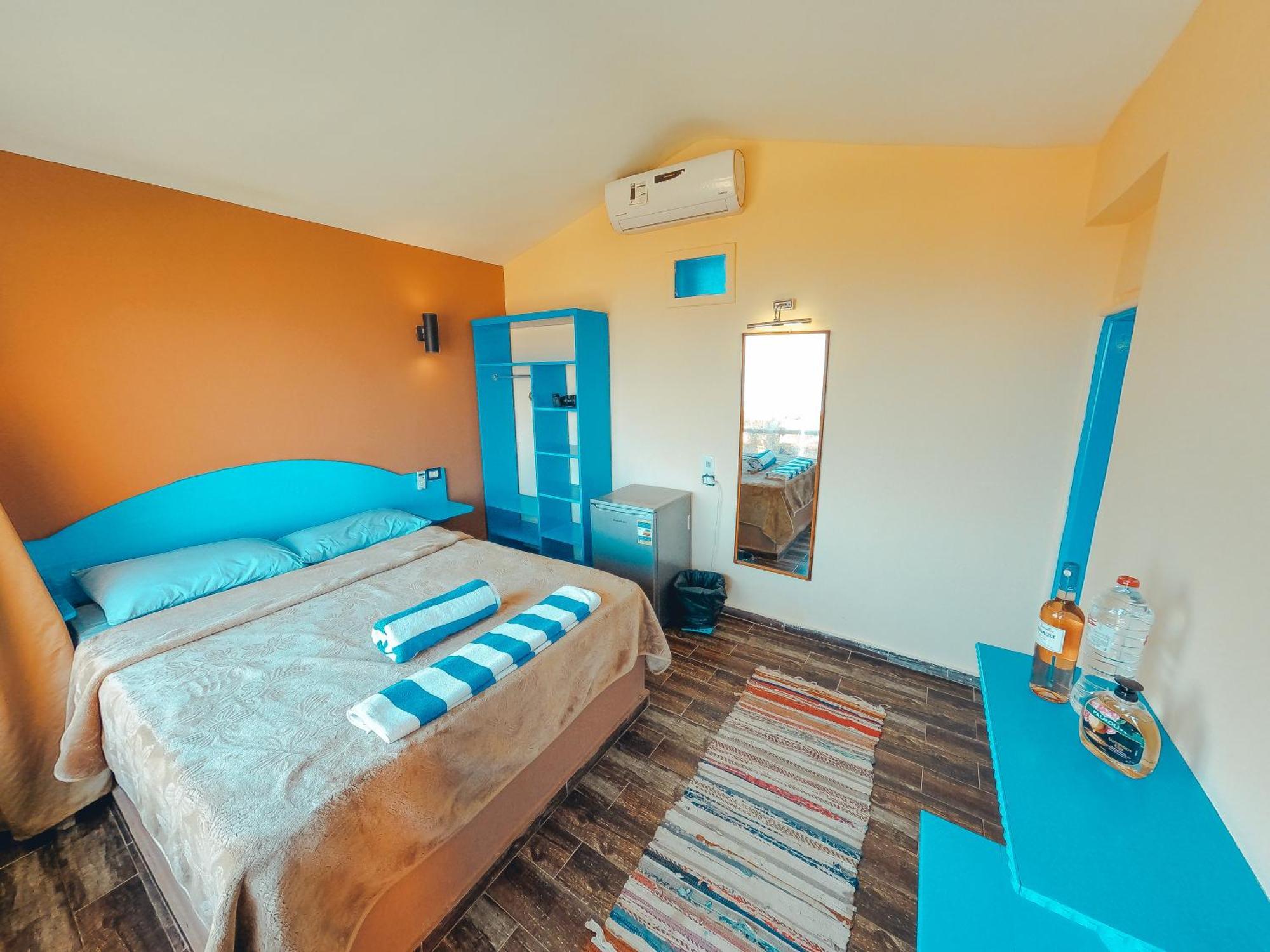 New Moon Island Camp Lodge