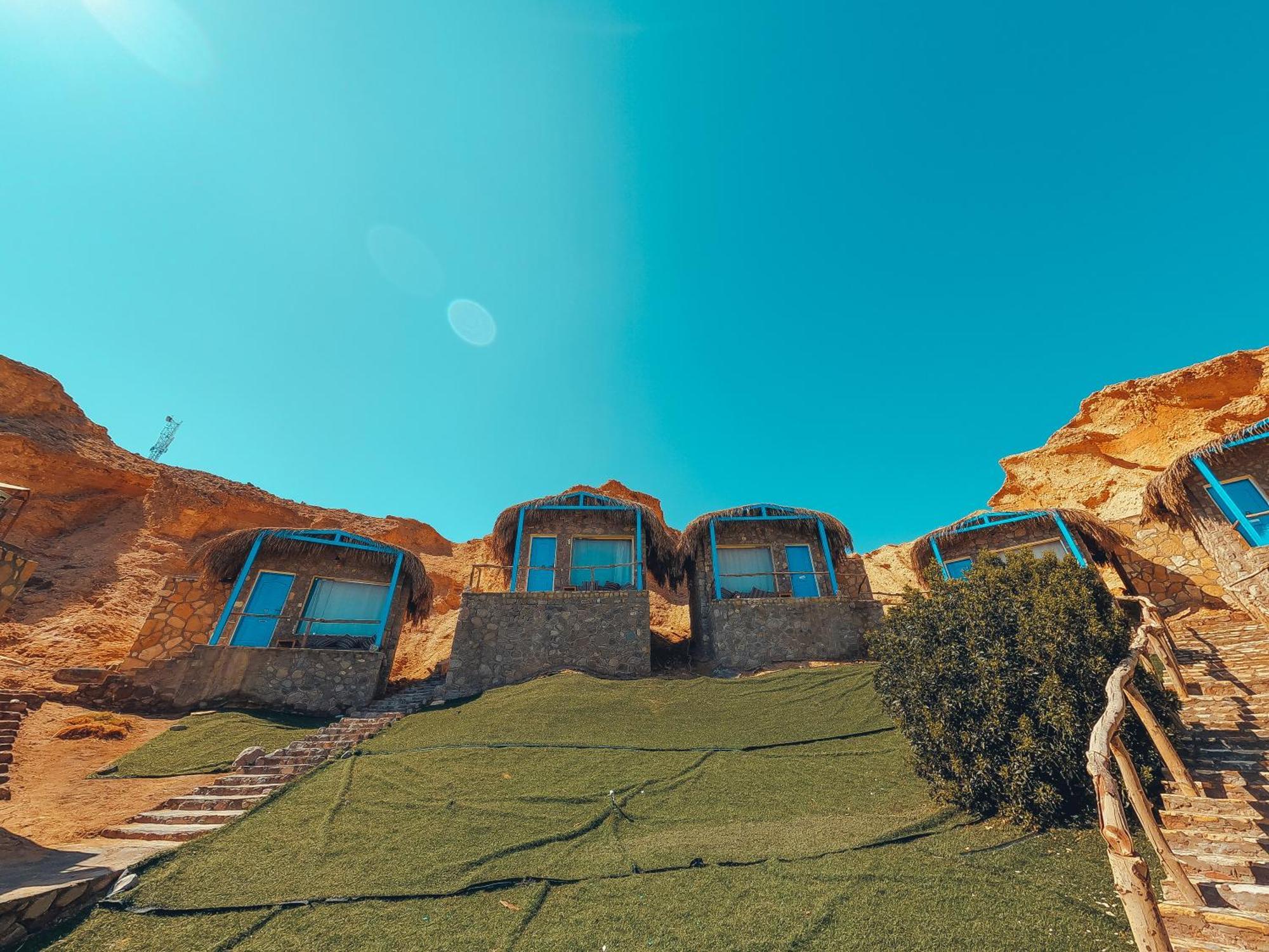 New Moon Island Camp Nuweiba