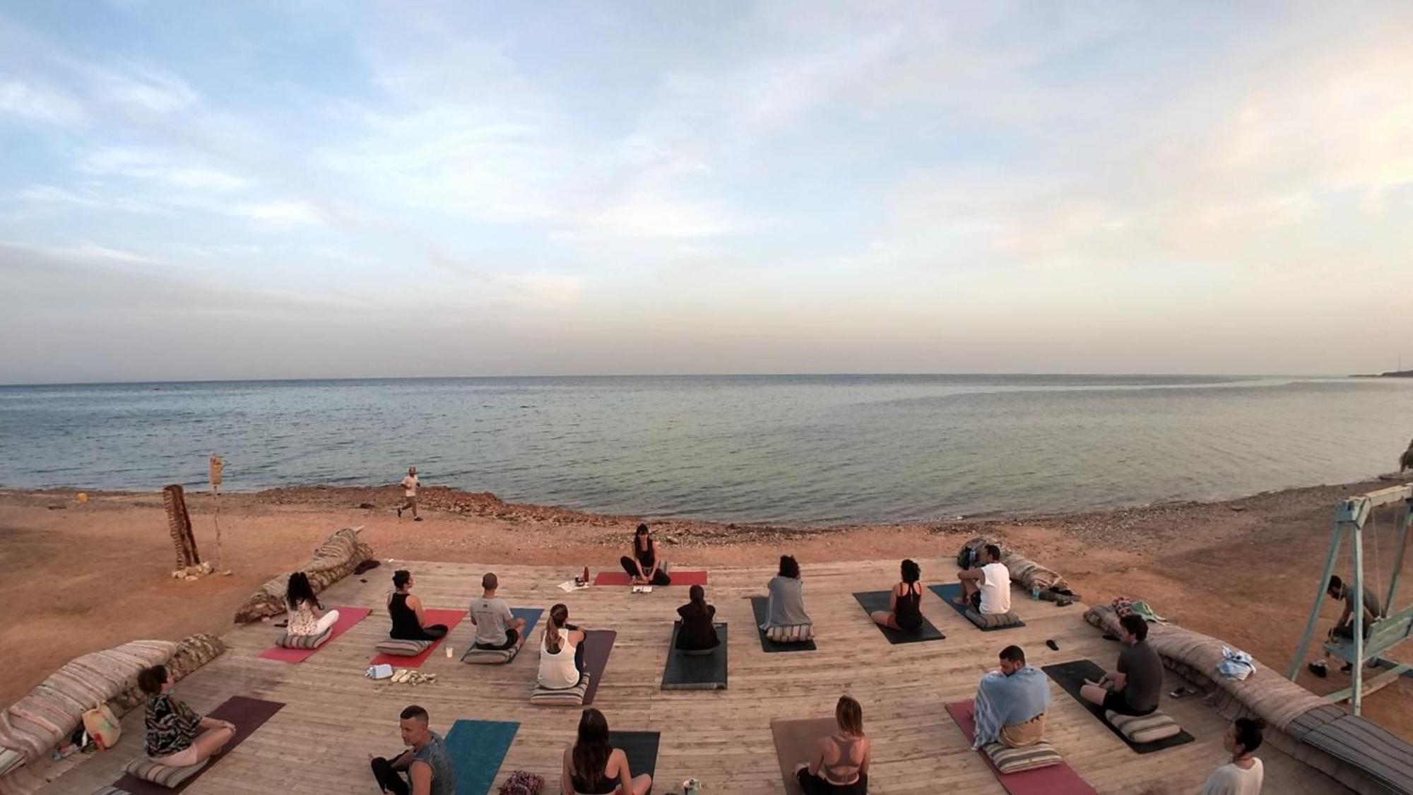 Lodge New Moon Island Camp Nuweiba