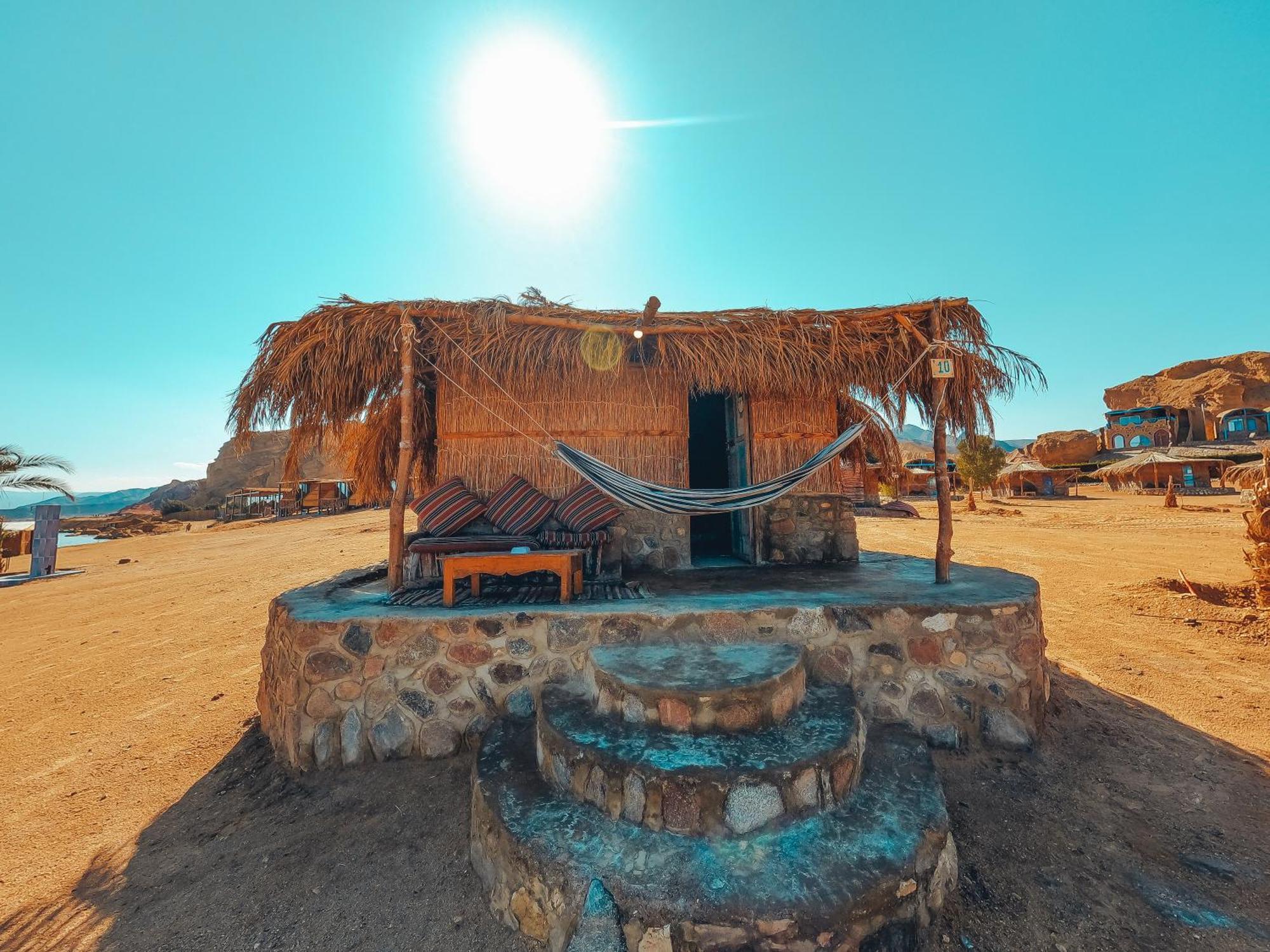 New Moon Island Camp * Nuweiba