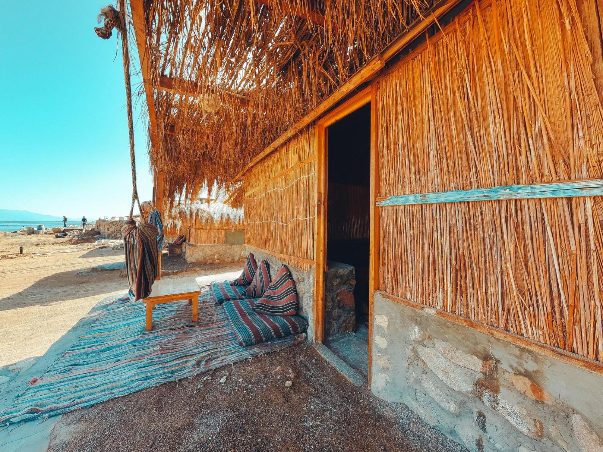 New Moon Island Camp Lodge Nuweiba