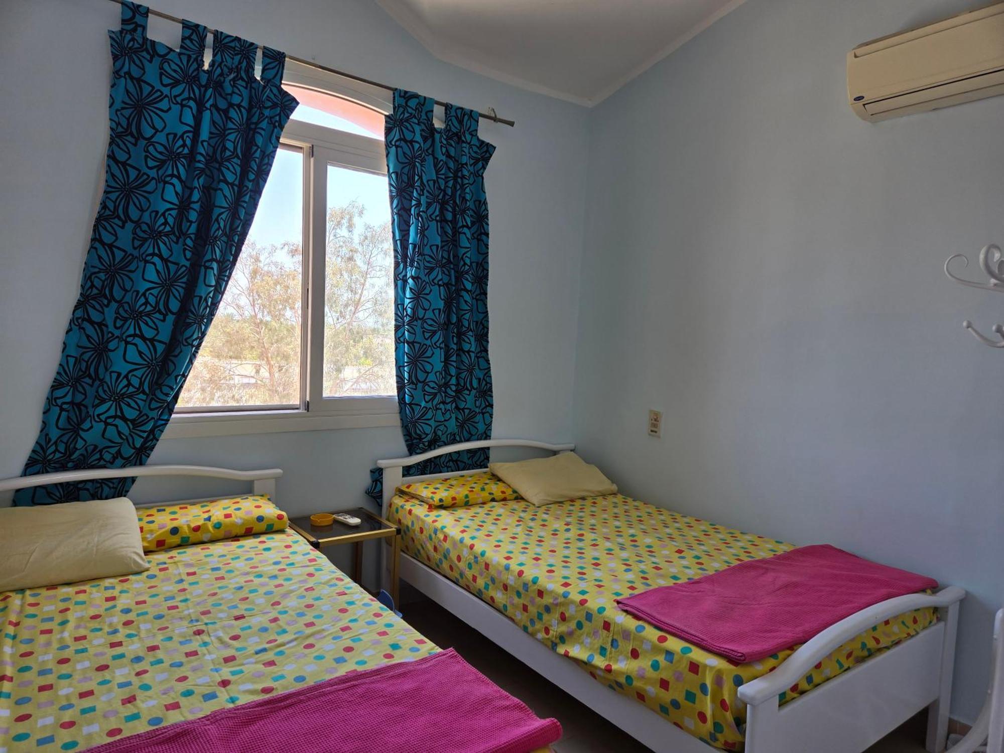Marina Wadi Degla Duplex 4 Bedrooms *