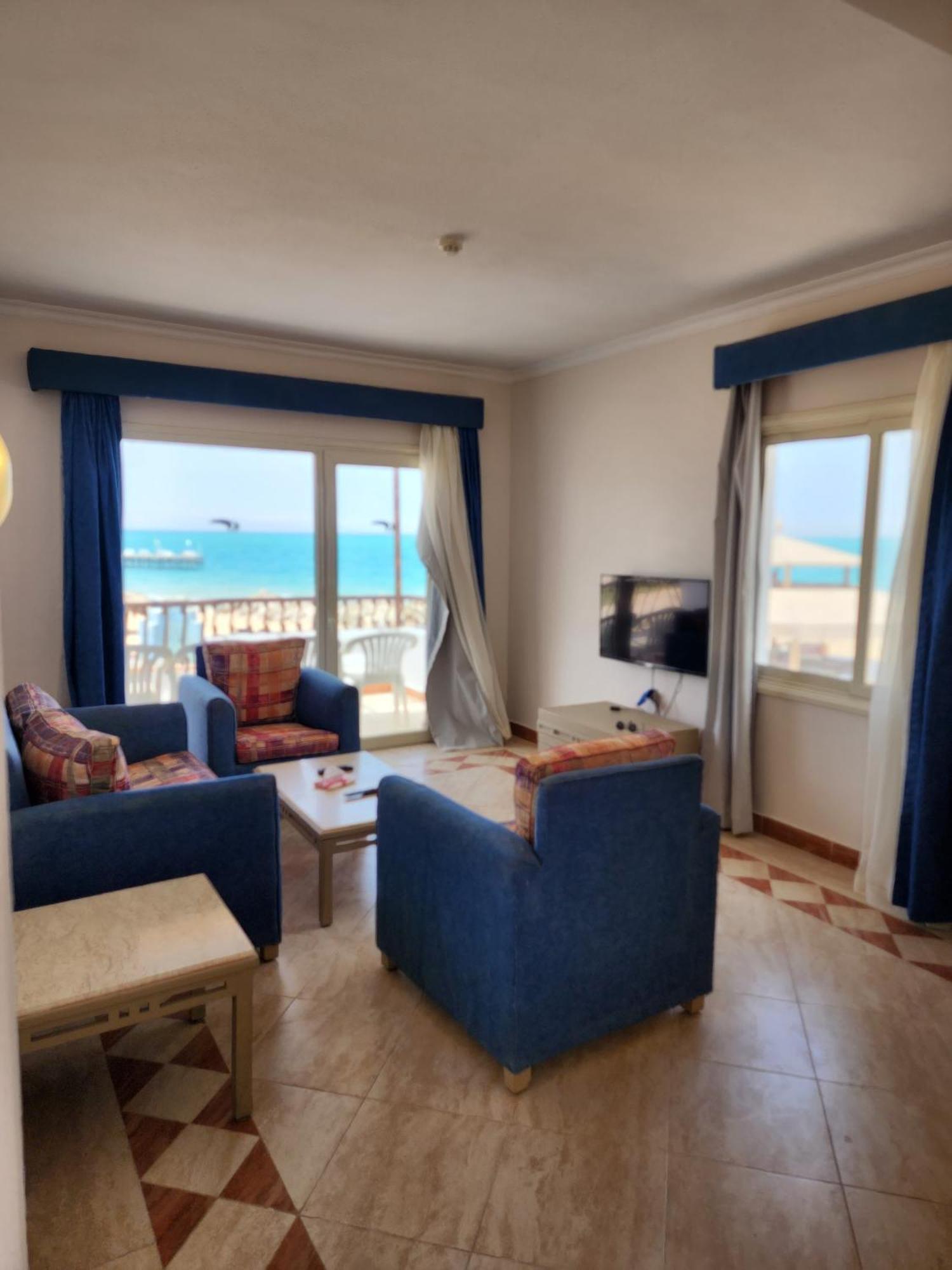 Royal Hotel 3*