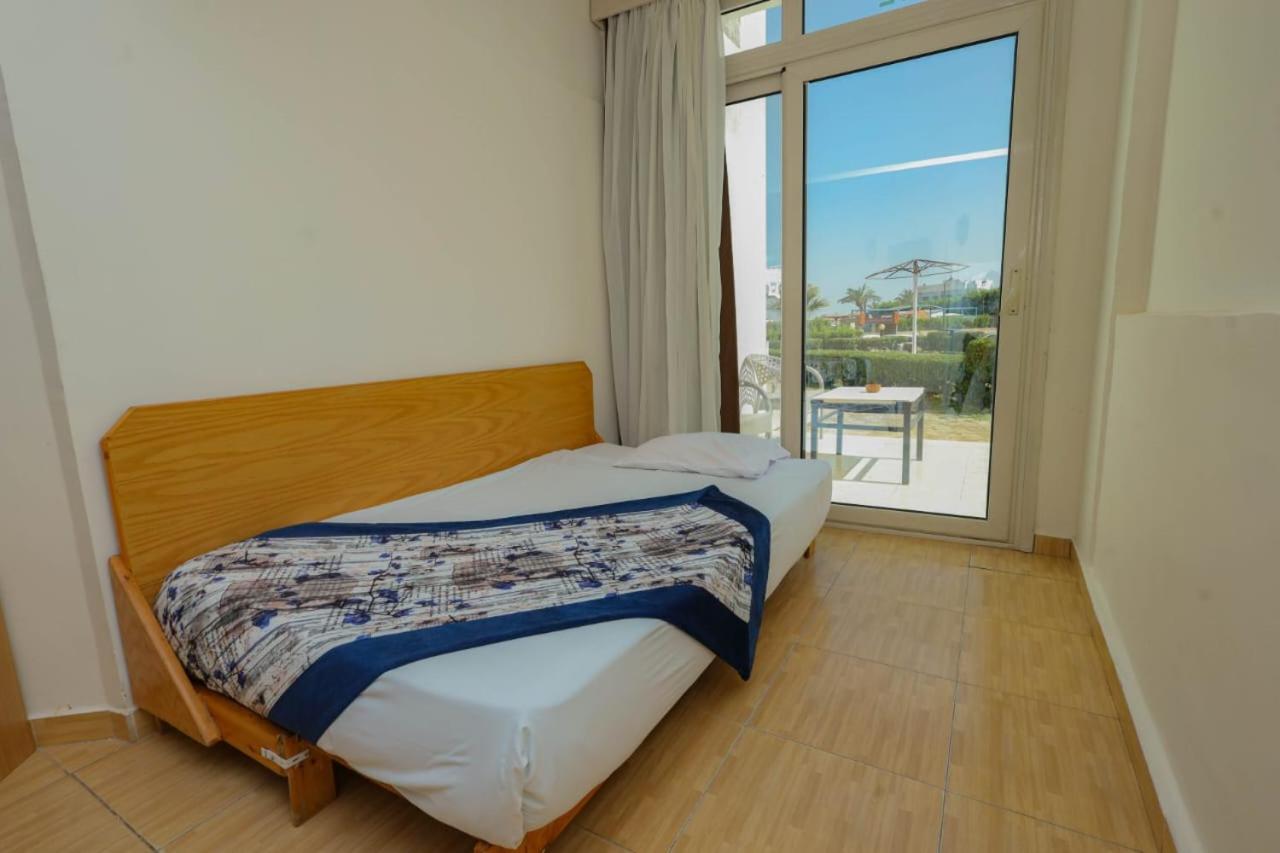 Aparthotel Andalusia Blue *