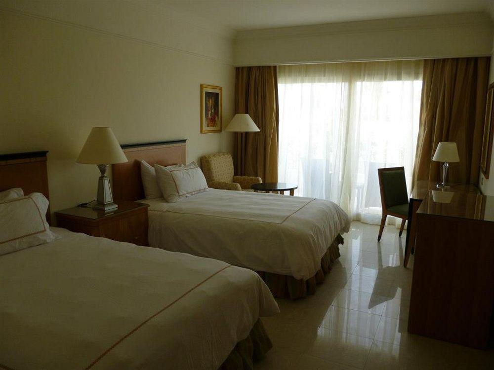 Le Royal Aqua Park Resort 5*
