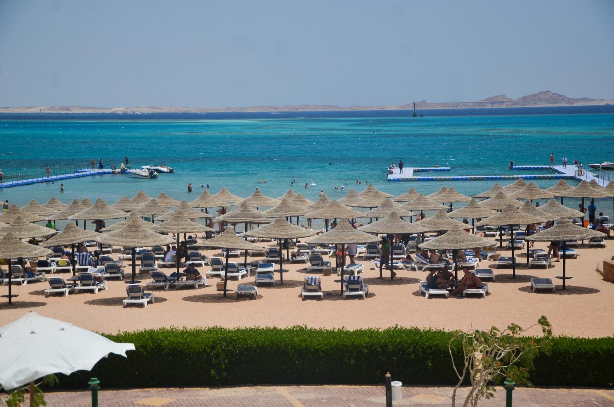 Ivy Cyrene Island Aqua Park (adults Only) Complex