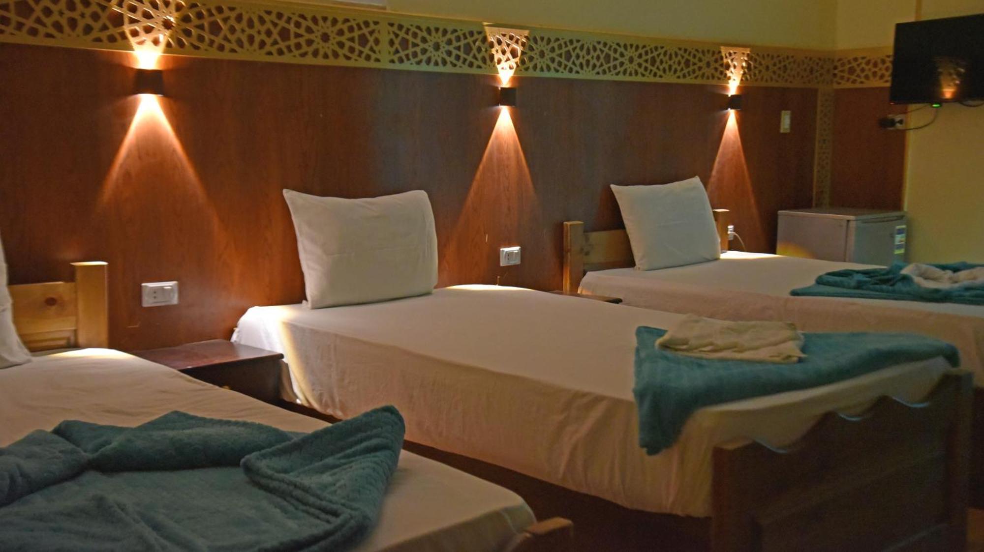 Hostel Pyramids View Kafrat al Jabal