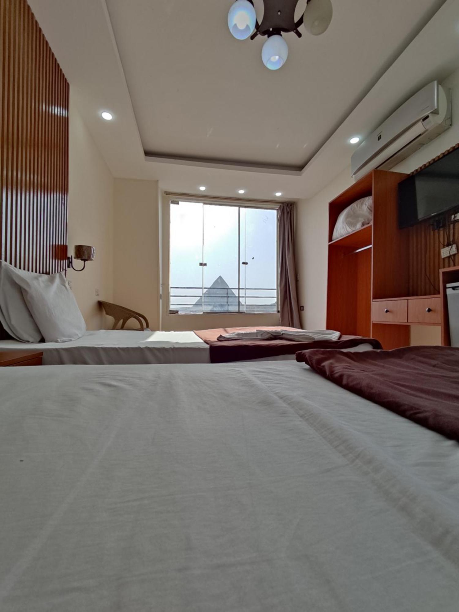 Dream Pyramids View Hotel Kafrat al Jabal