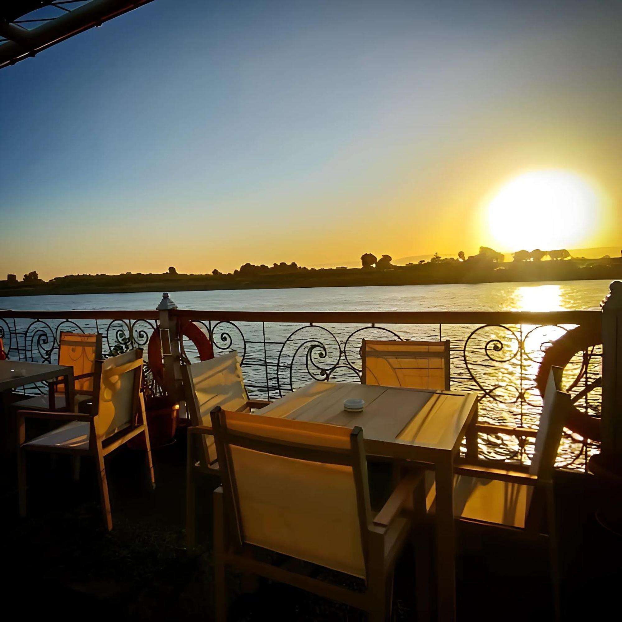 Nile Cruise Nps Every Monday From Luxor 4 Nights & Every Friday From 3 Nights Hotel