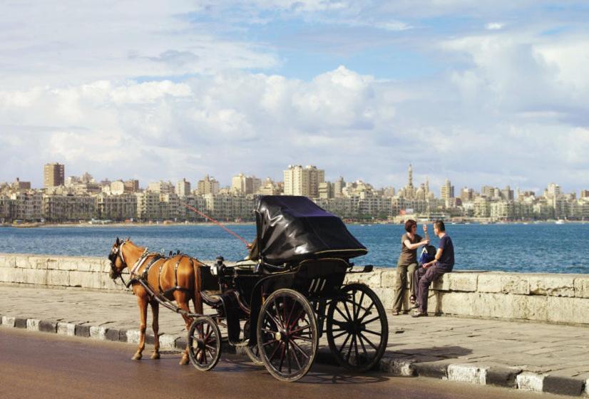 Grand Plaza San Stefano: Luxury With Mall Access * Alexandria