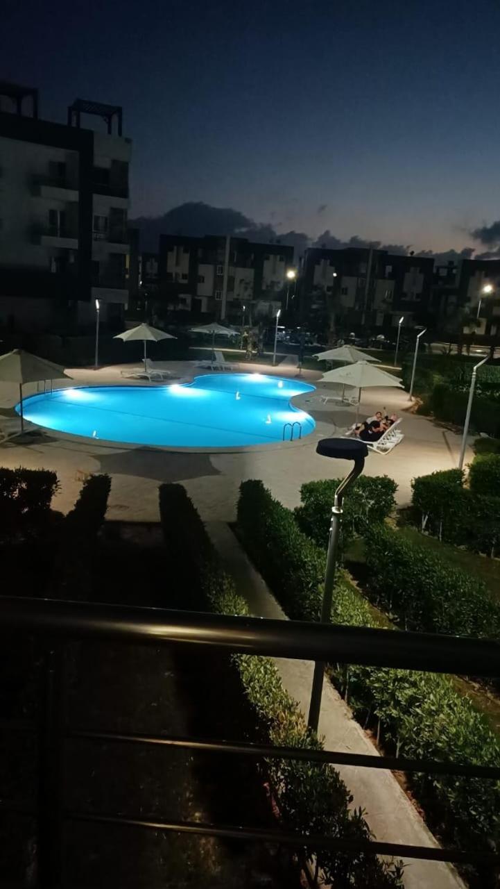 شالية بمارسيليا بيتش 4 *