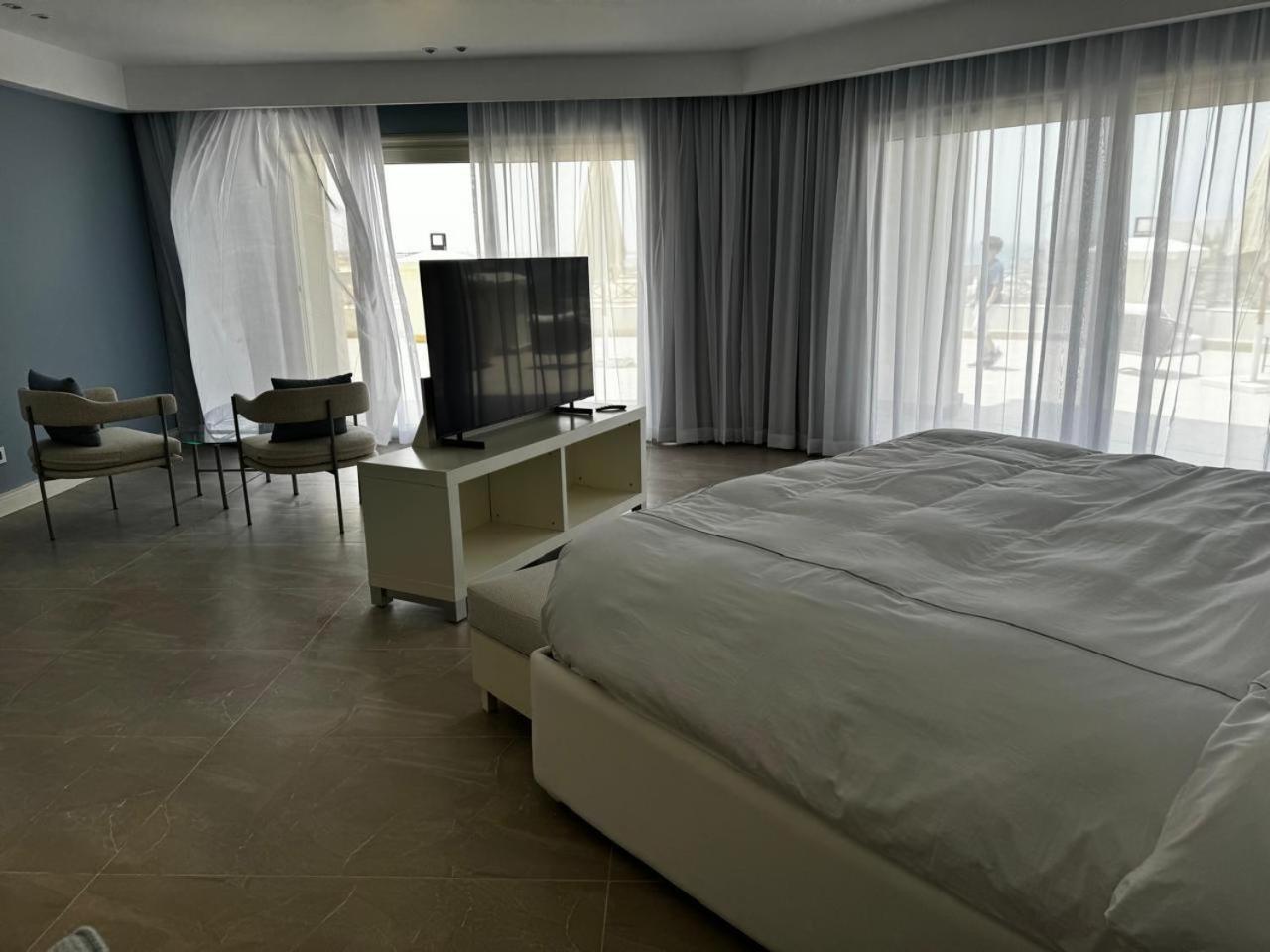 Cleopatra Sidi Heneish Resort
