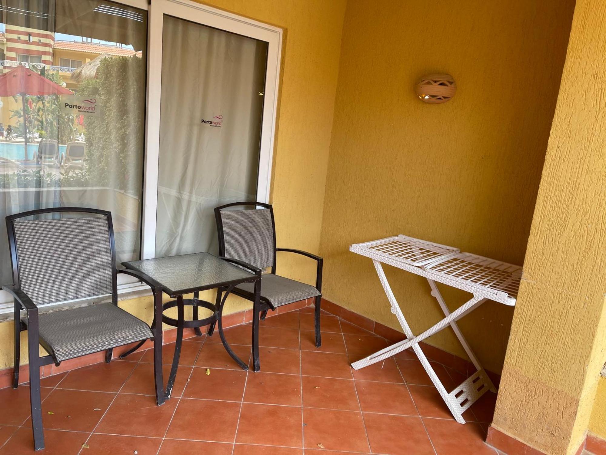 Patio Suit, Porto Marina