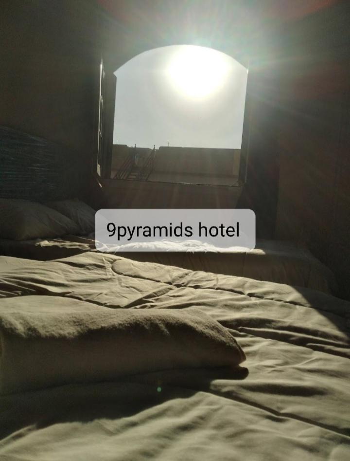Pensiune 9pyramids
