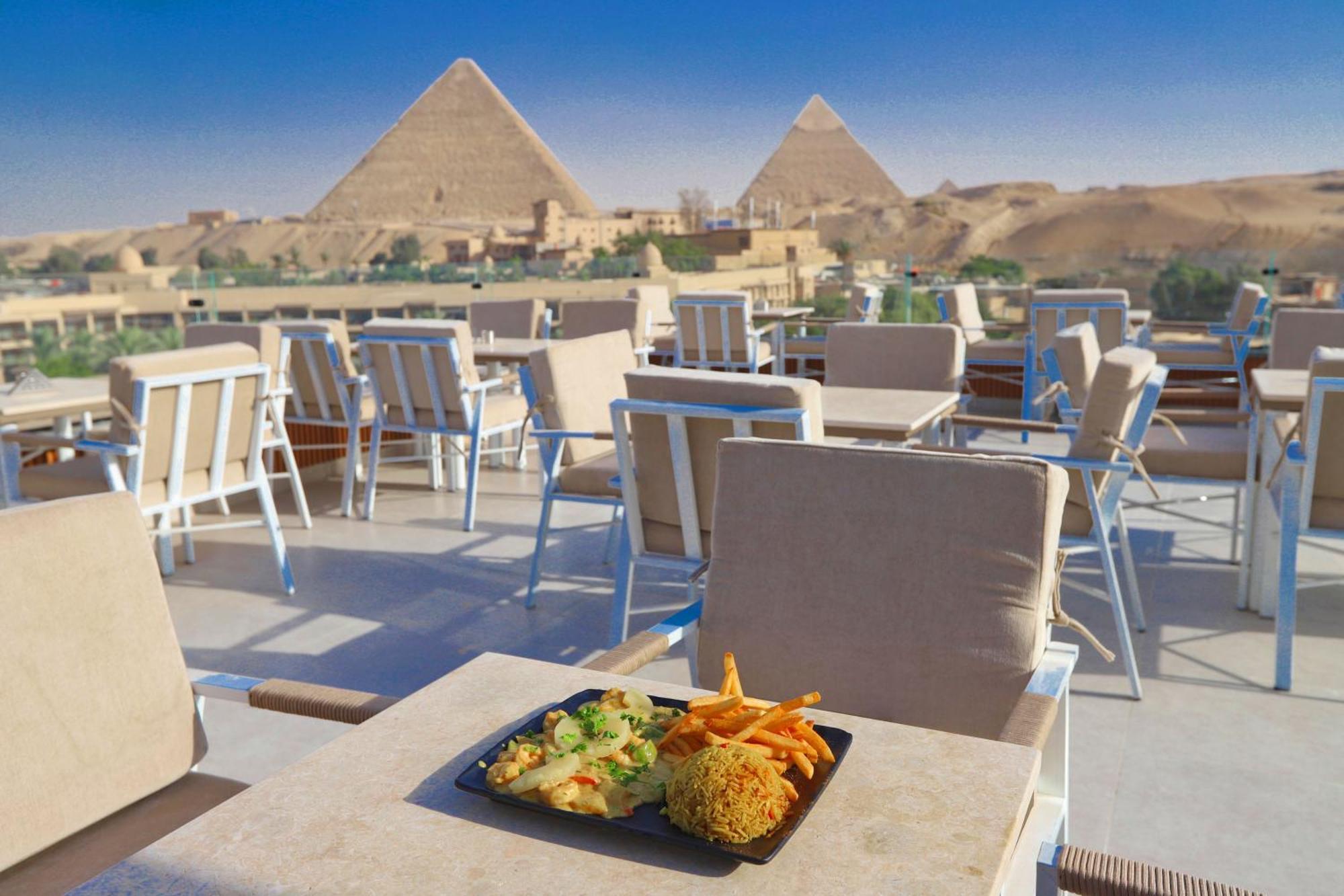 Gaia Pyramids Guest house