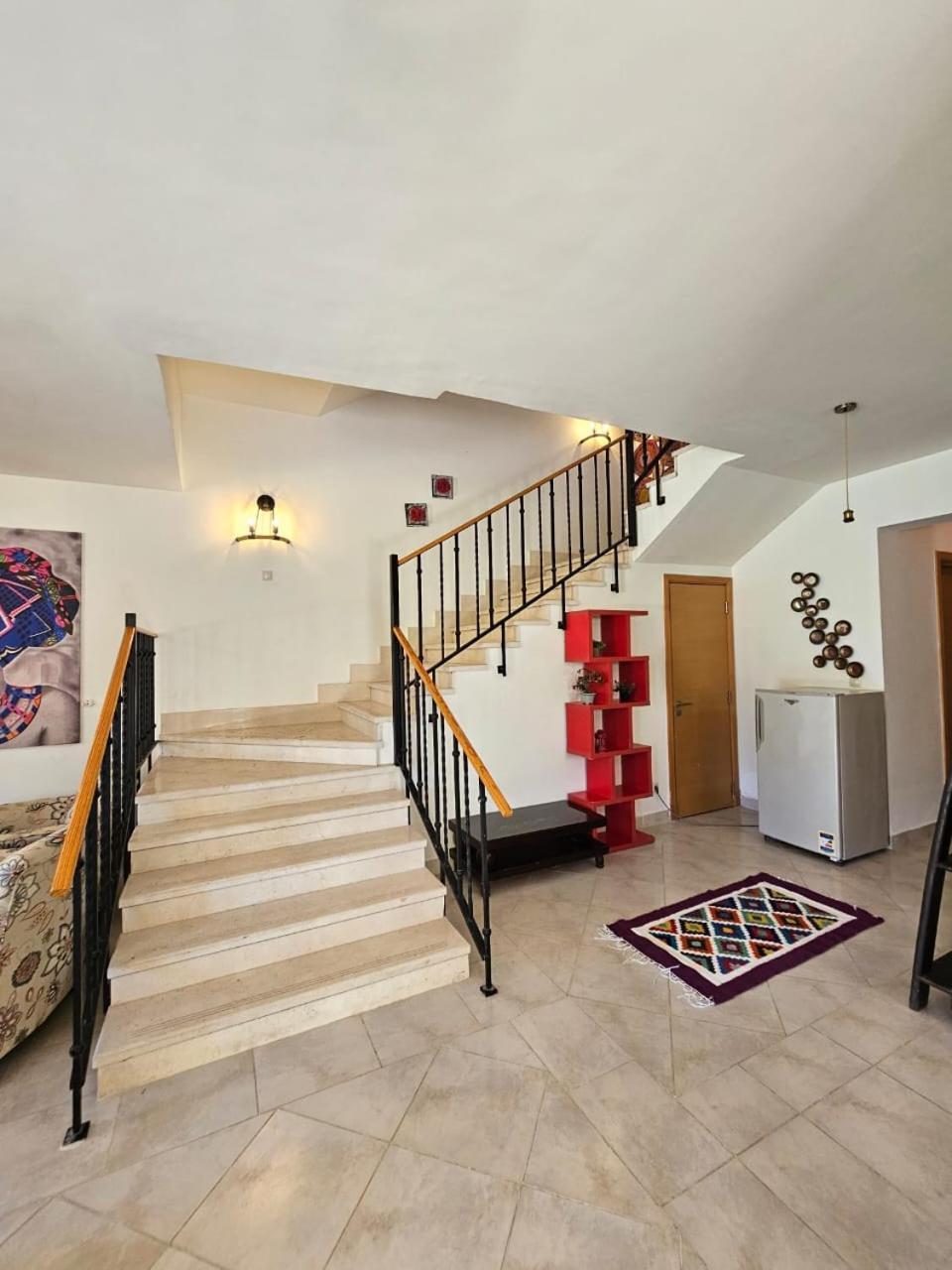 Twinhouse For Rent In Marassi