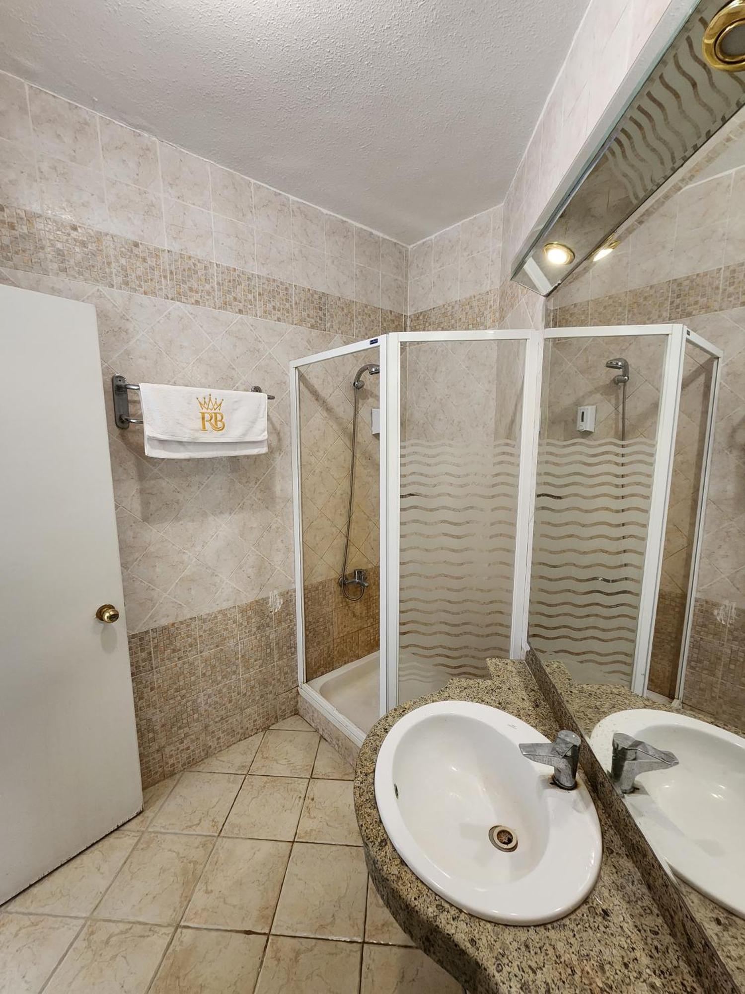 Royal Hotel 3*