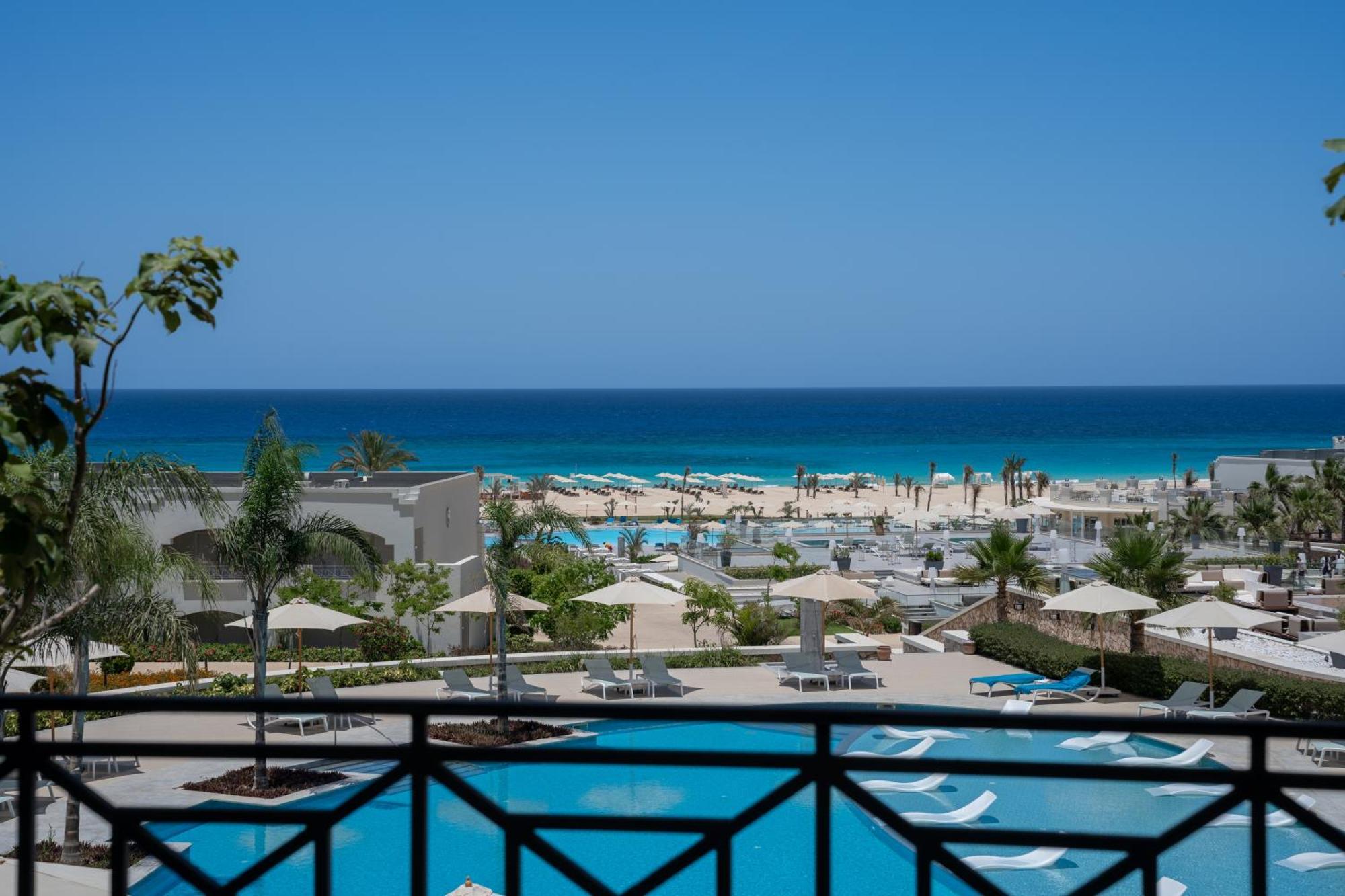 Cleopatra Sidi Heneish Resort