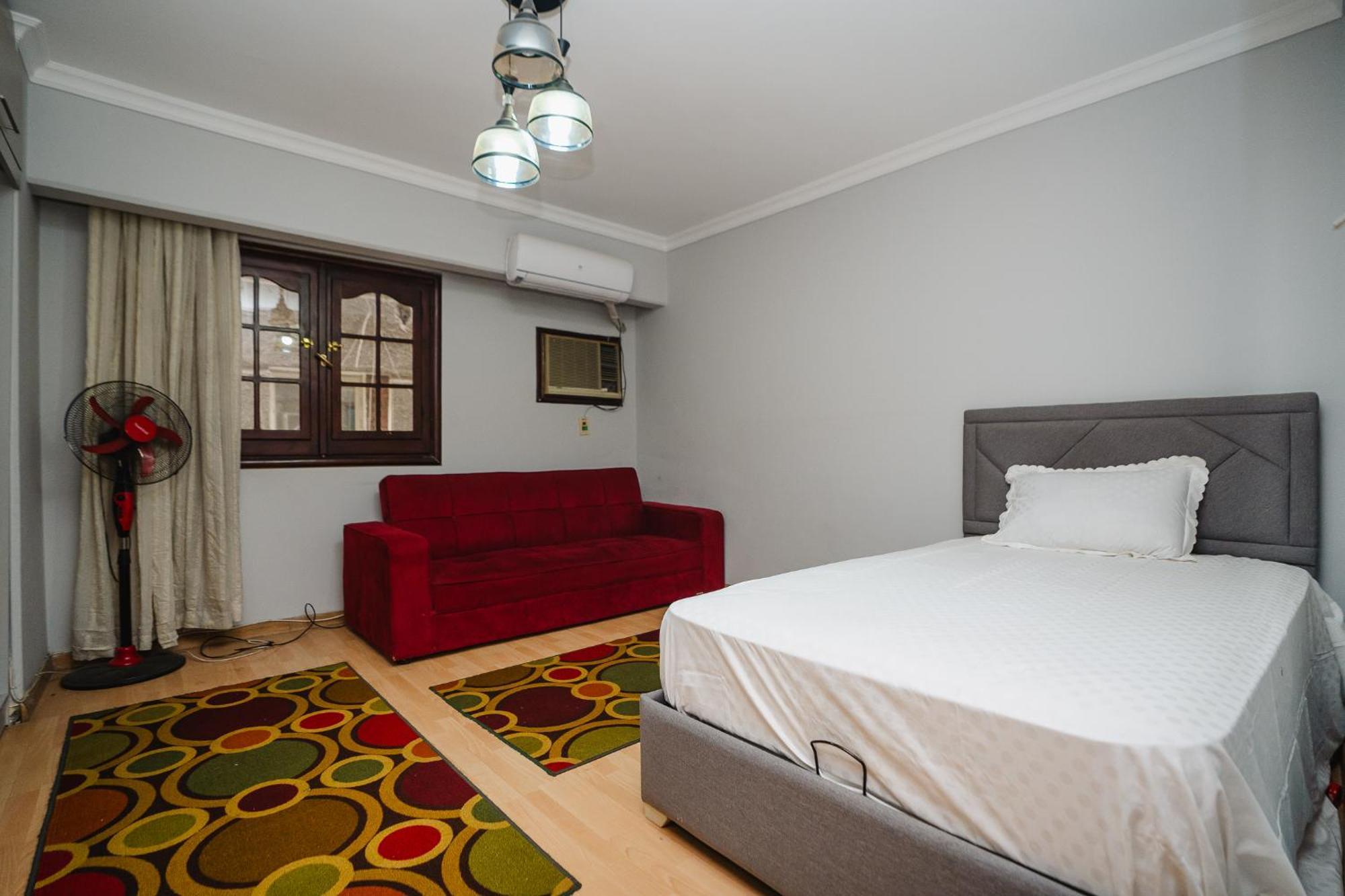 Apartment Elegant In Mohandessin Cairo