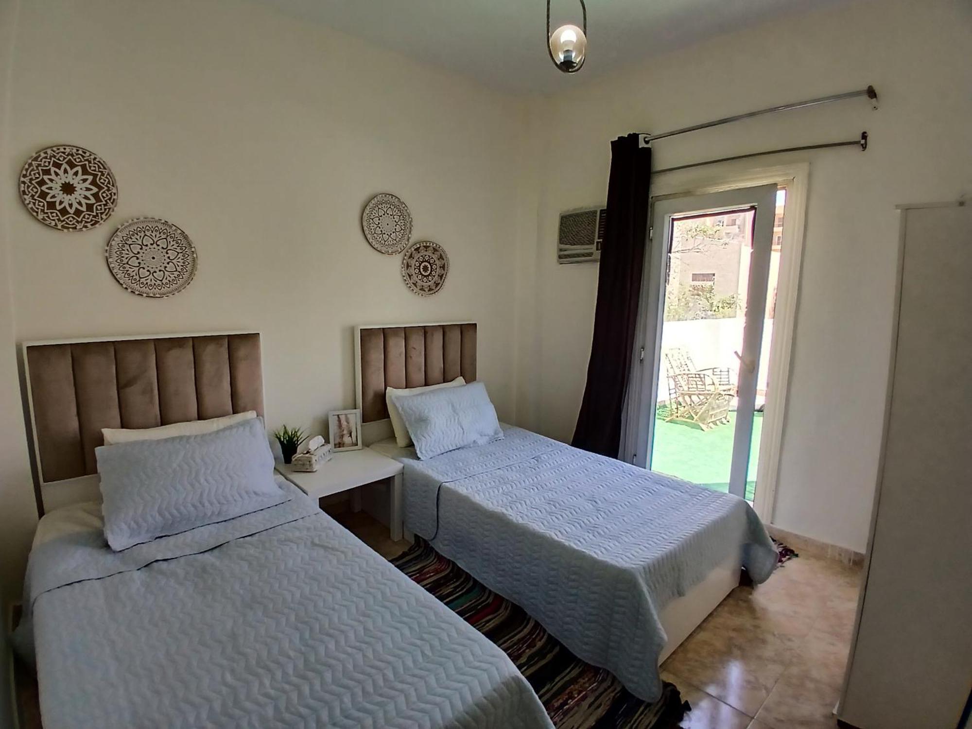 Villa In A Compound With A Rooftop In Sheikh Zayed Sheikh Zayed City
