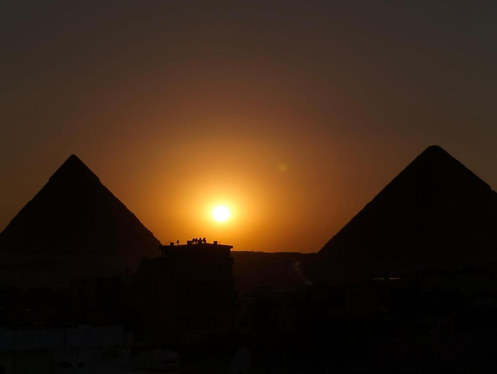Ammar Pyramids View Homestay