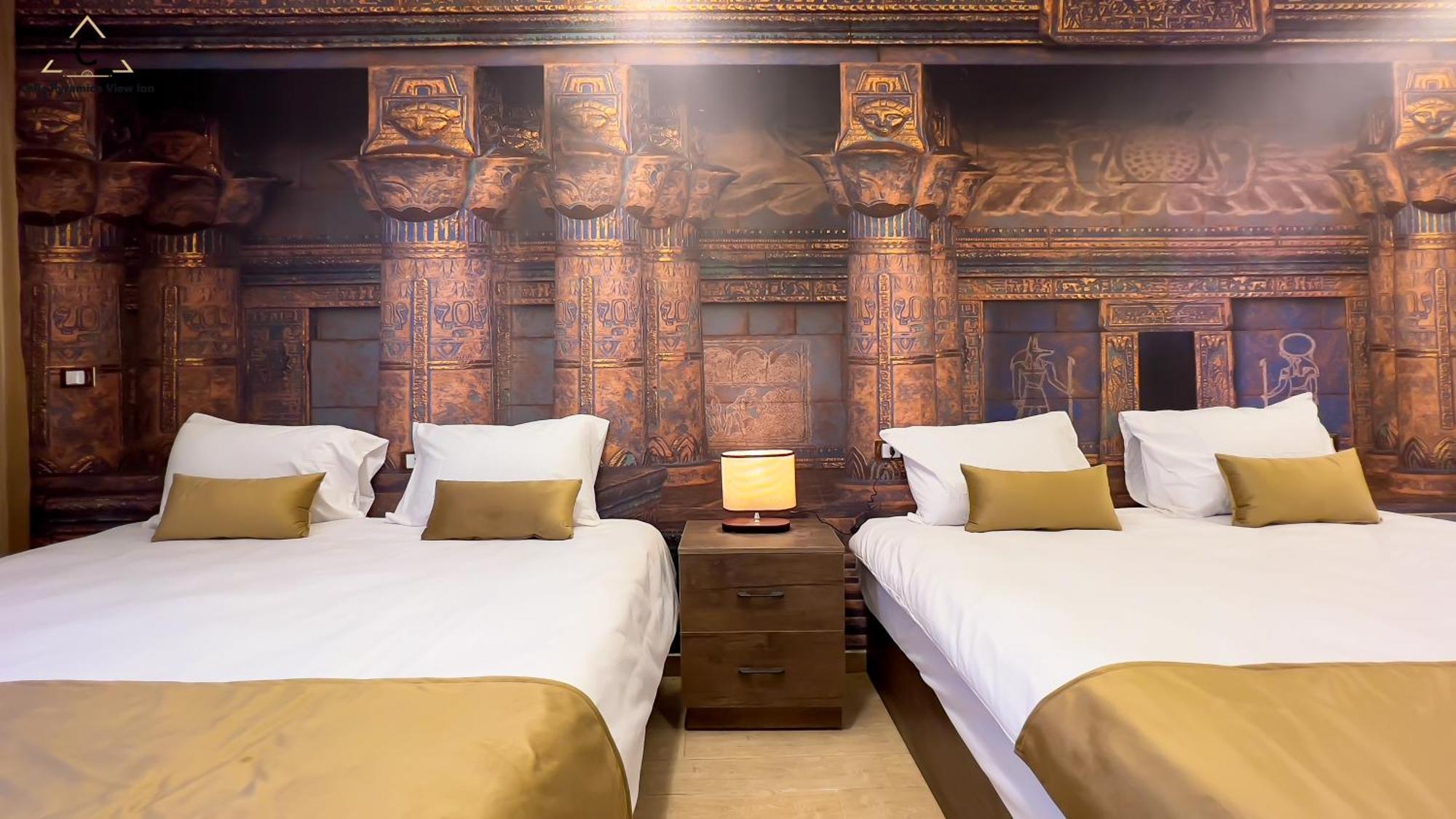 Bed & Breakfast Moon Pyramids