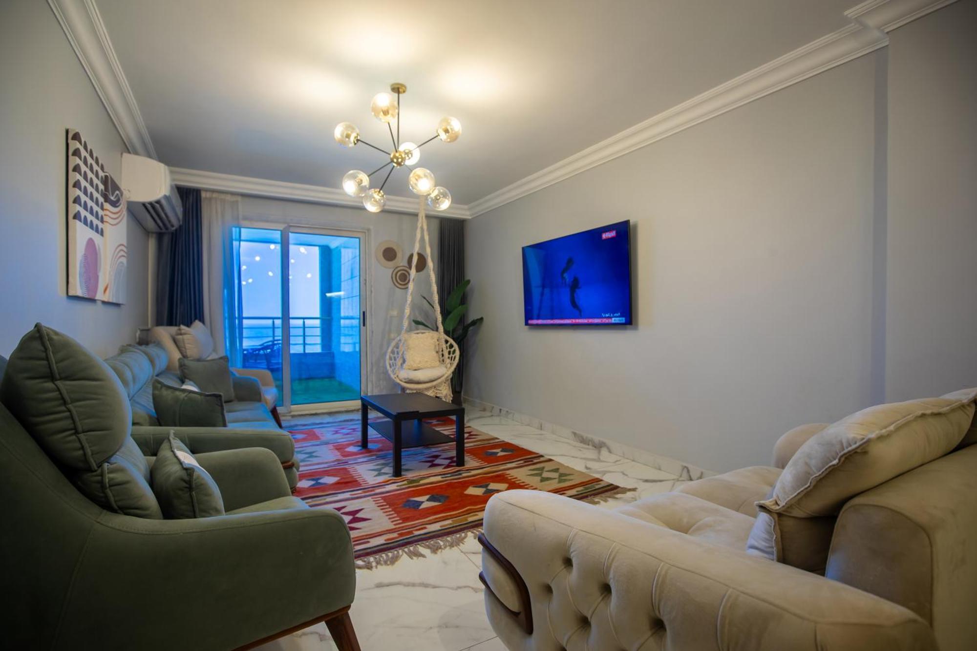 Skyline Premium Apartment Alexandria