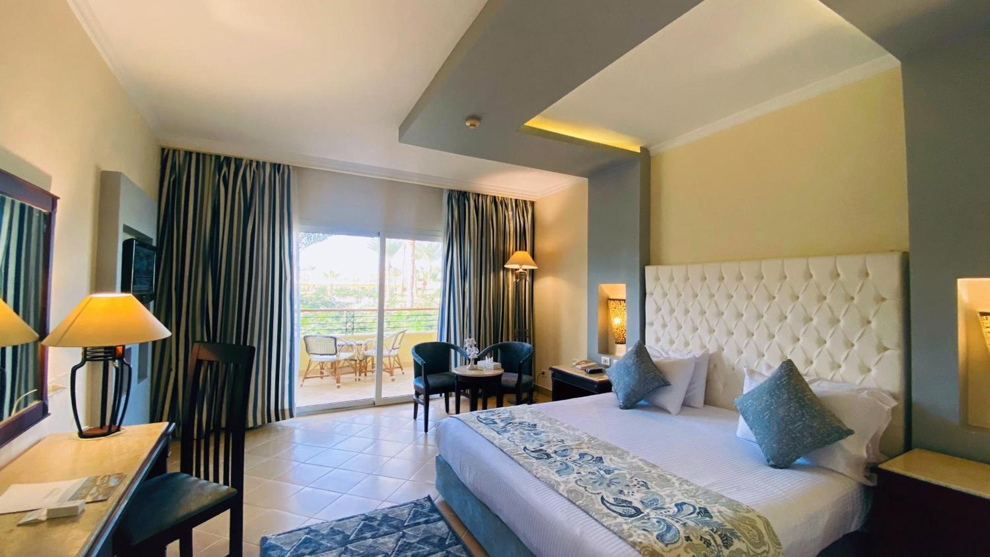Resort Amwaj Oyoun & Casino