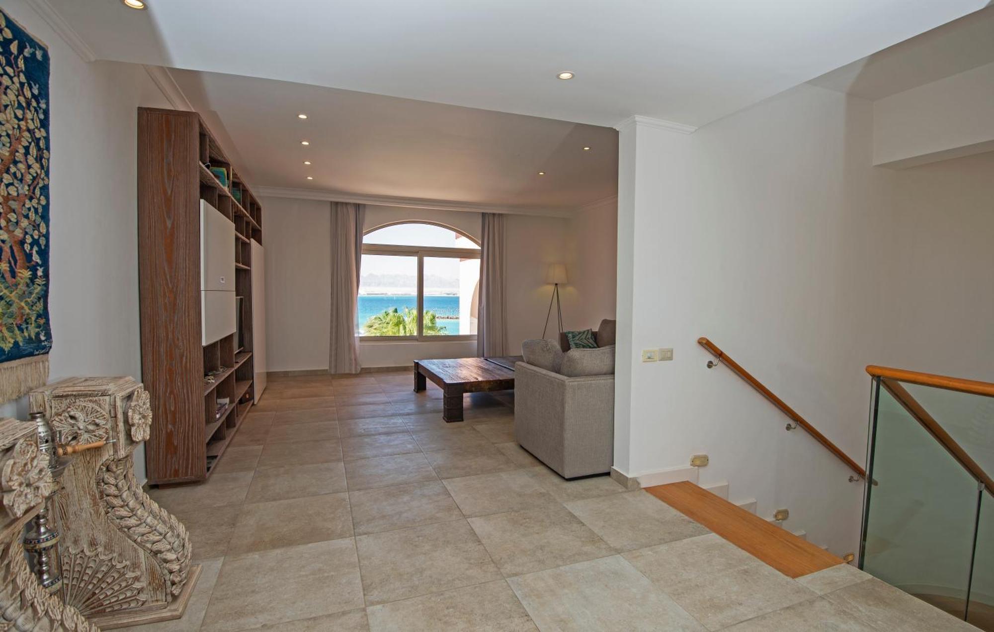 Soma Bay Seafront Luxury Apartment