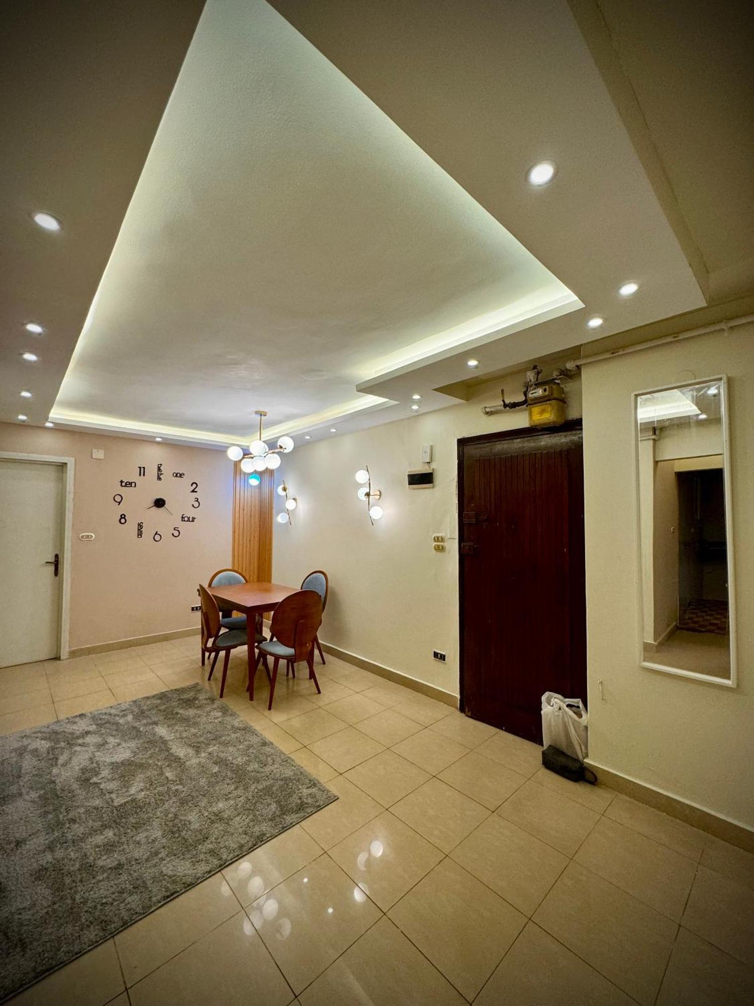 Hyat * Alexandria