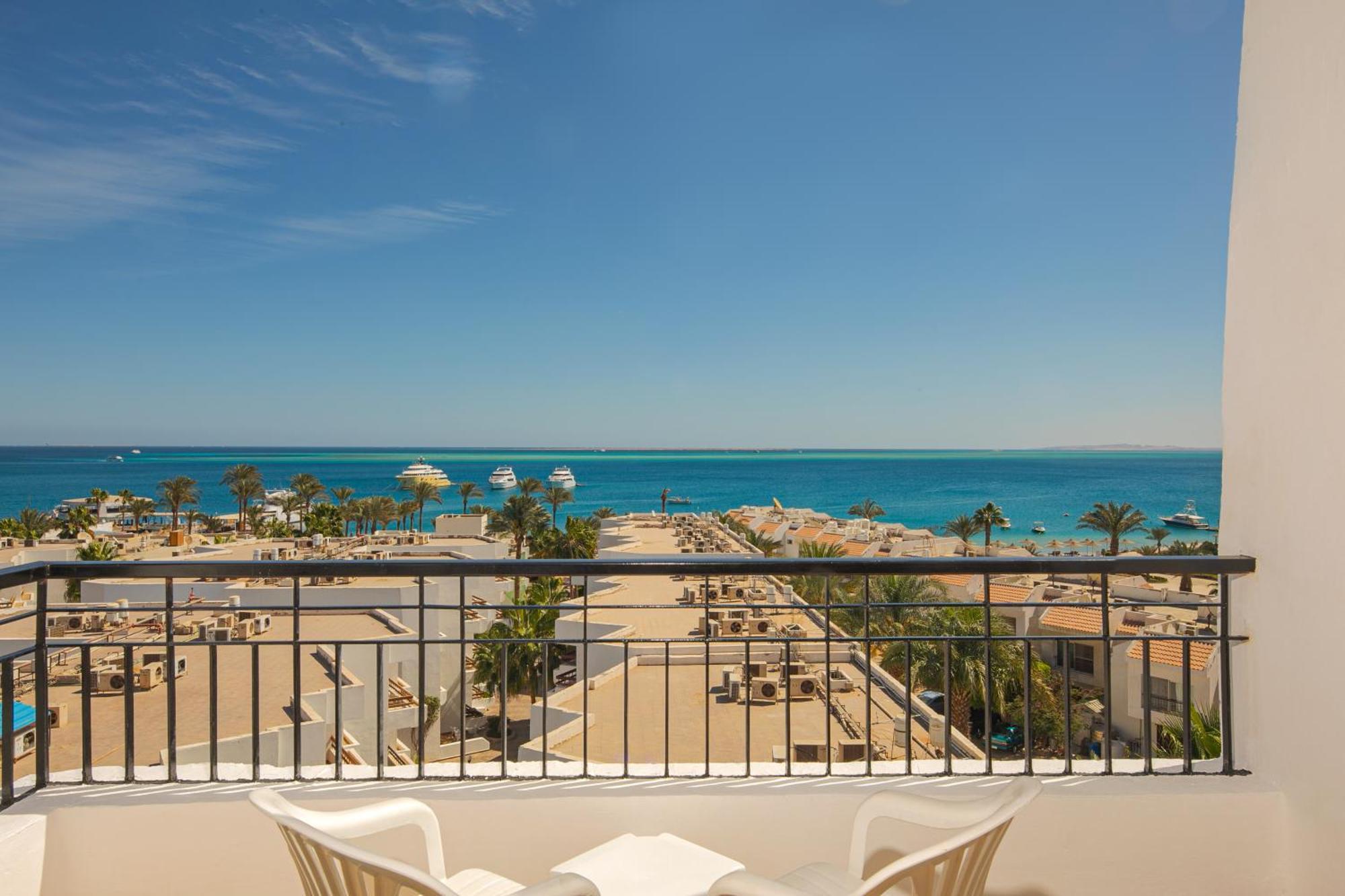 Resort Marlin Azur 3*