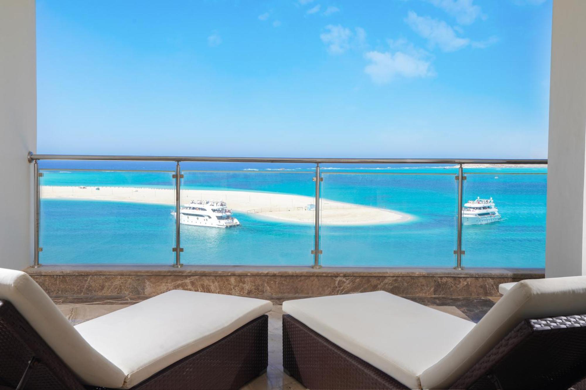 Hotel Triumph White Sands