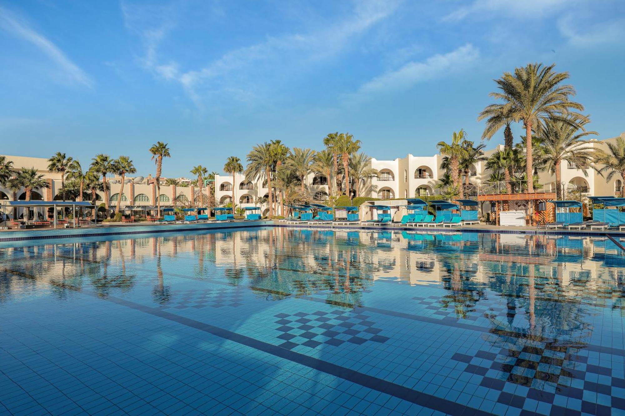 Arabia Azur Hurgada