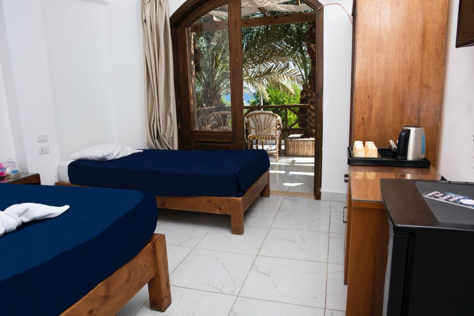 Penguin Village 3* Dahab