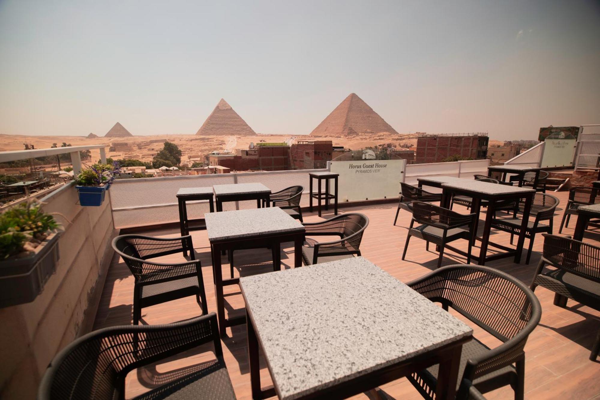 Hostel Horus Pyramids *