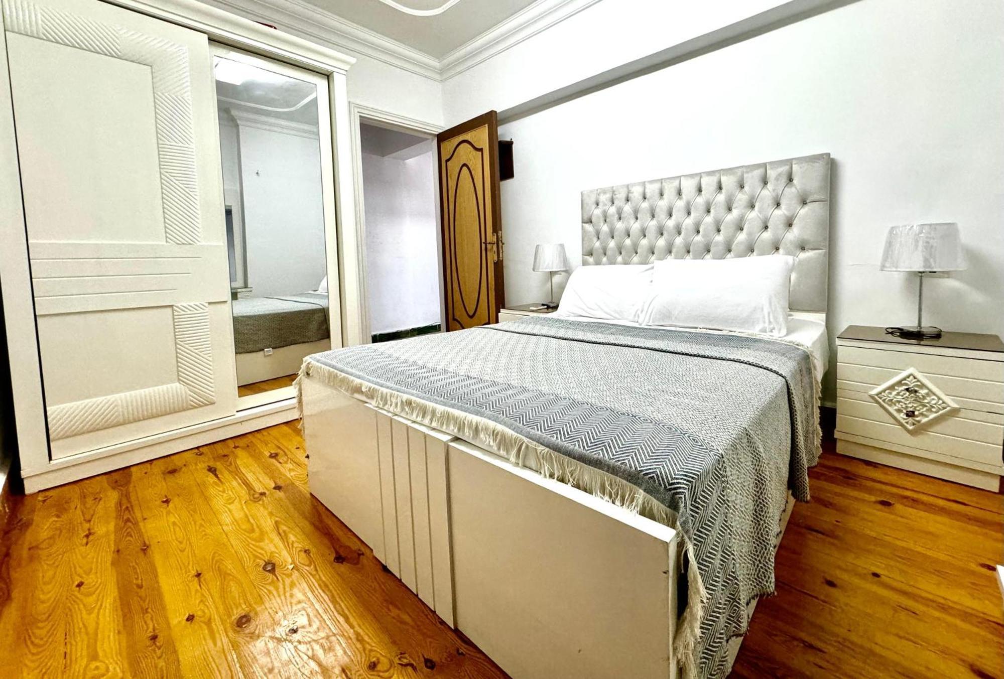 Apartment Luxury Gleem 3 Direct Sea View Alexandria
