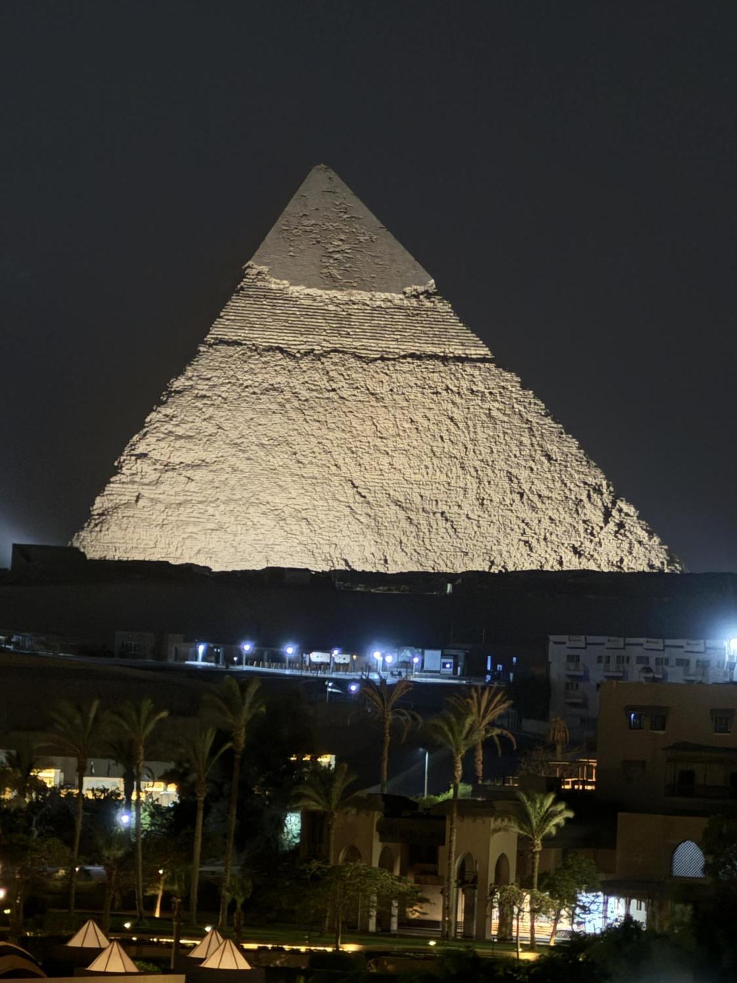 Pensiune Unique Pyramids View