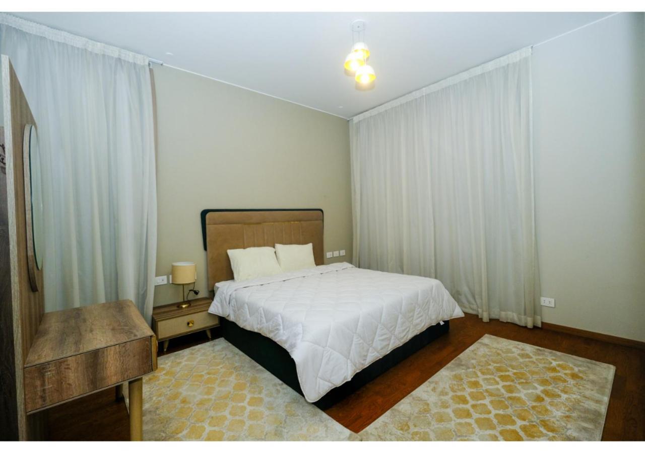 Furnished In Mall Of Arabia Towers , Aeon 6th of October City