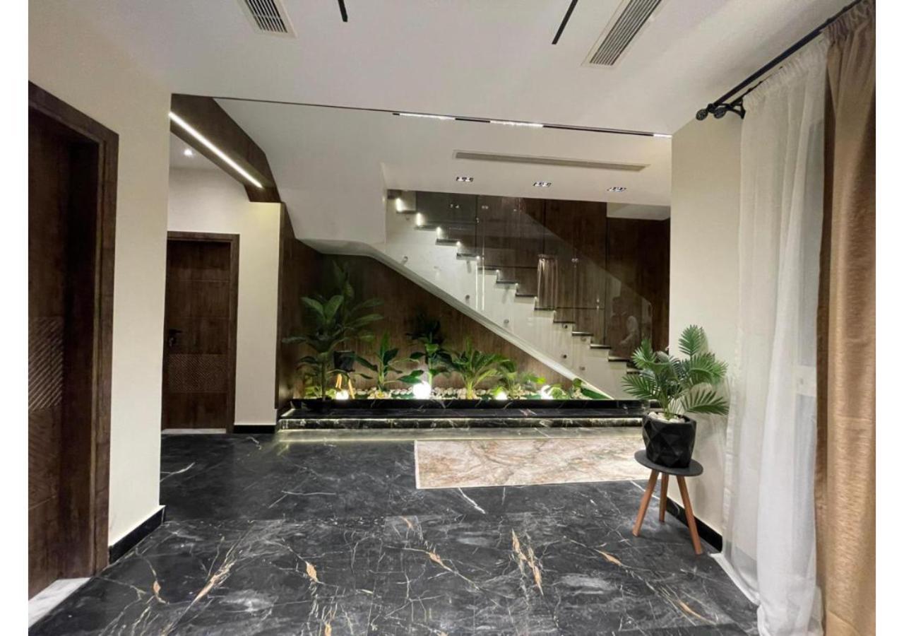 In Palm Hills- The Crown-sheikh Zayed